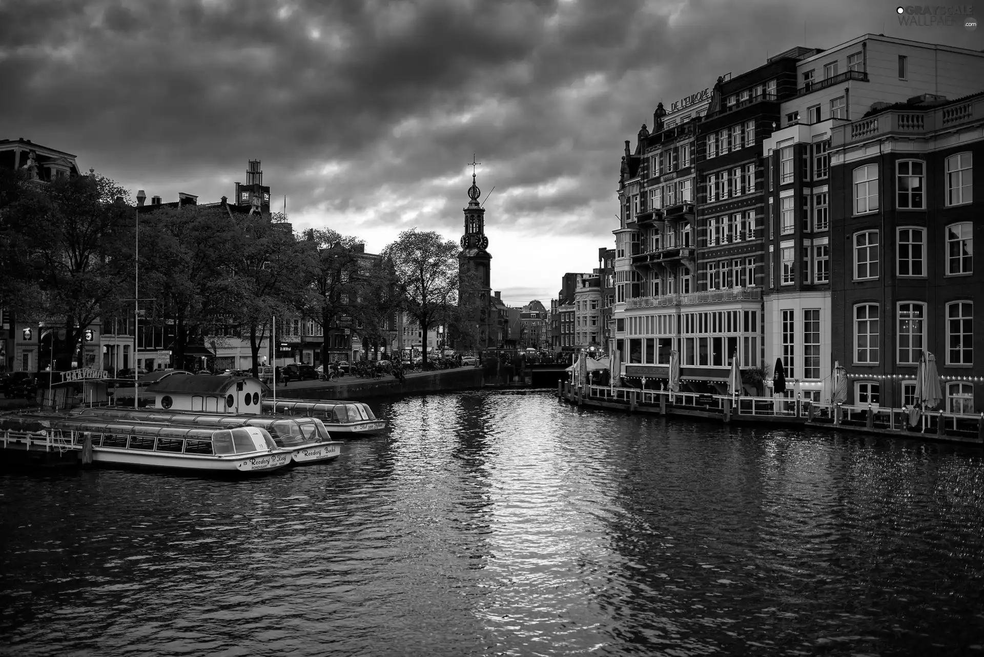 apartment house, Amsterdam, canal