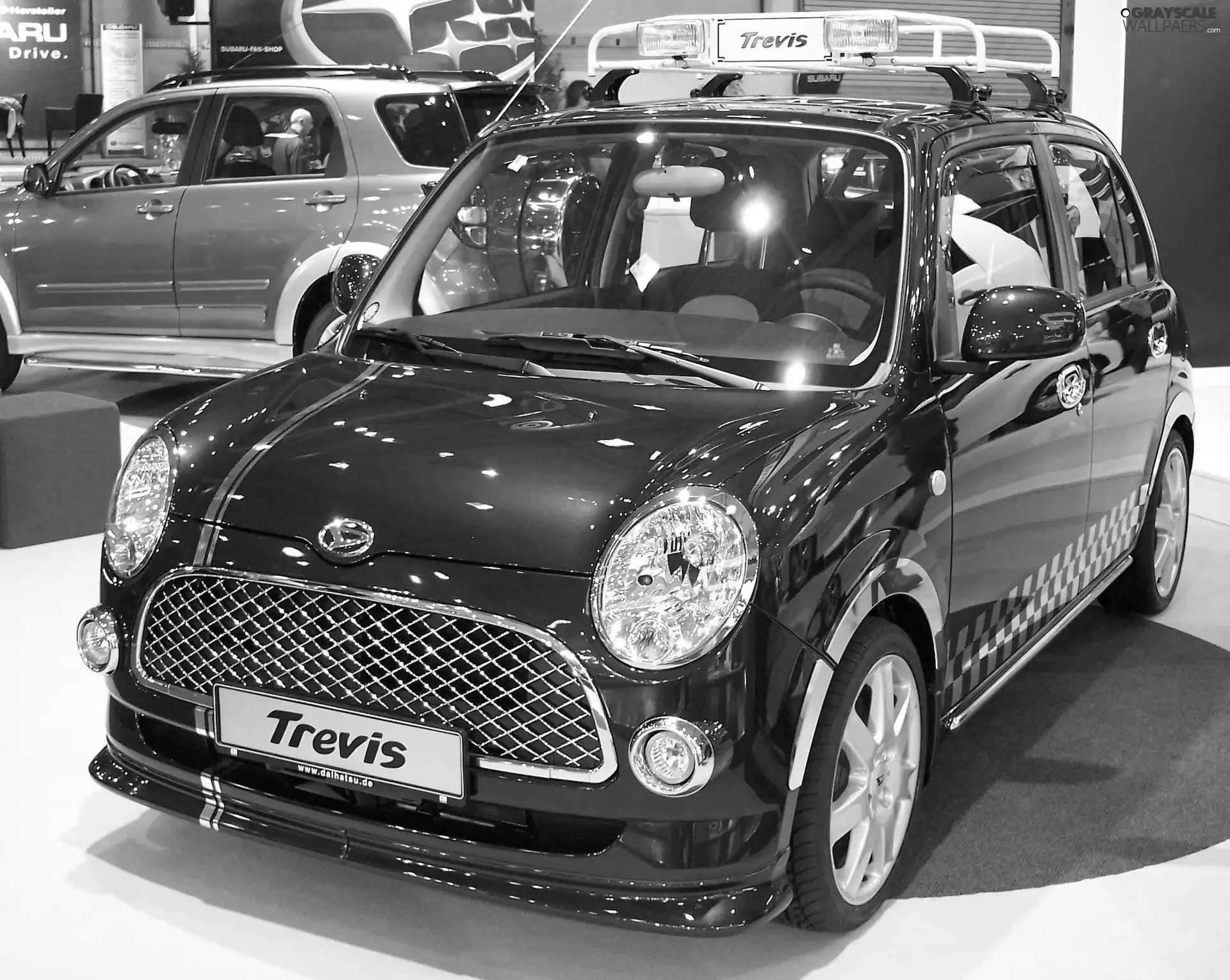 aerial, Daihatsu Trevis, checkerboard