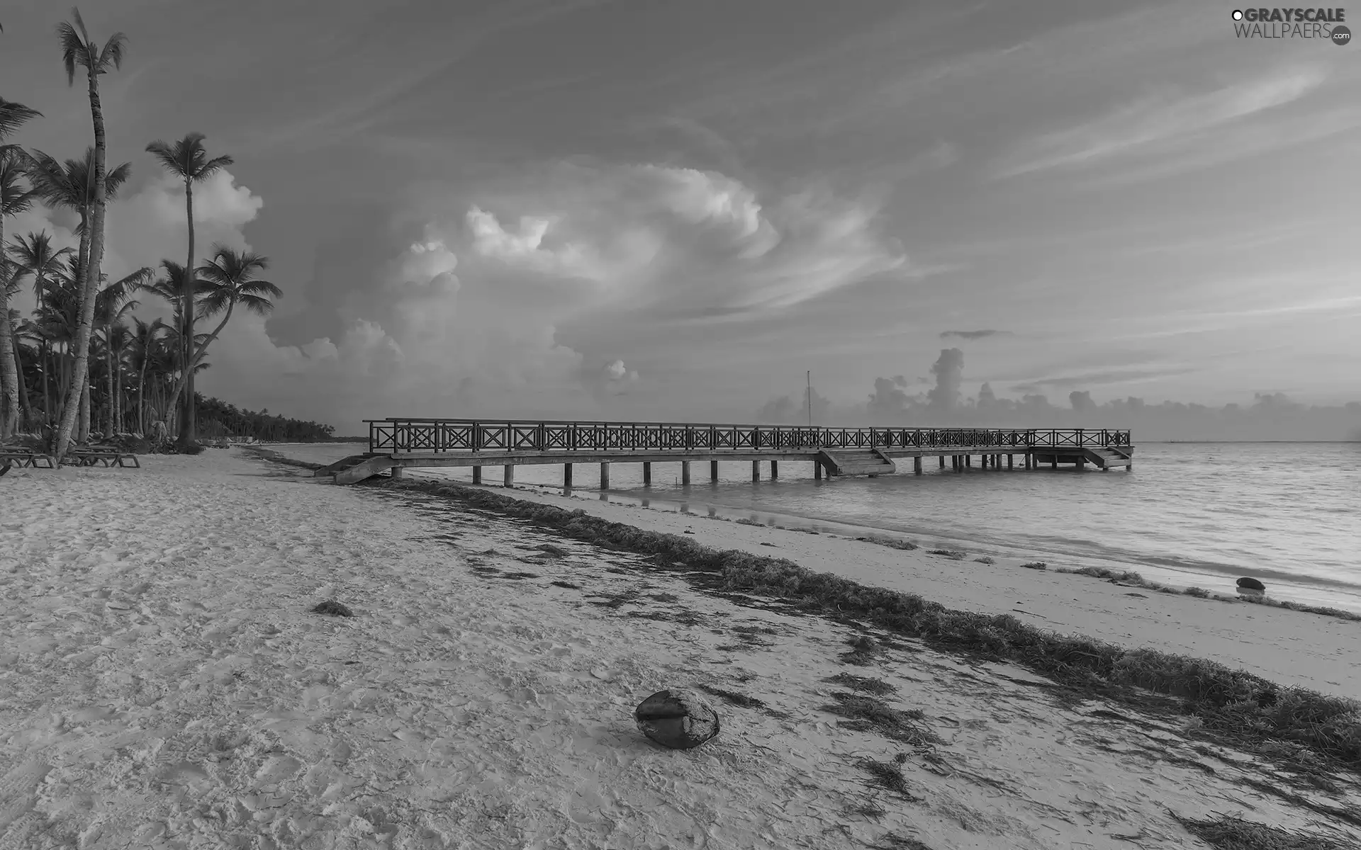 Beaches, clouds