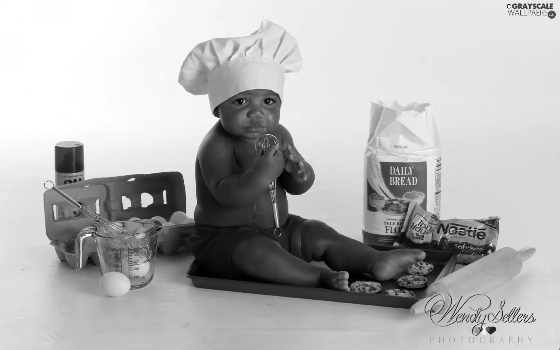 dark-skinned, small, cook, Kid