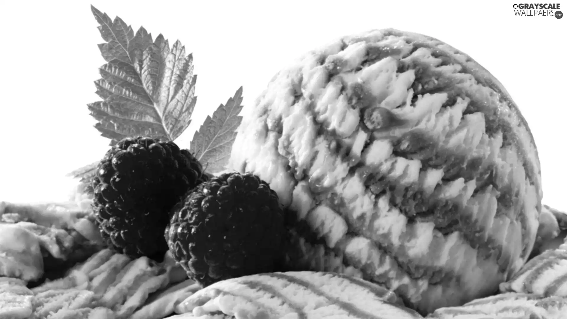 raspberry, ice cream