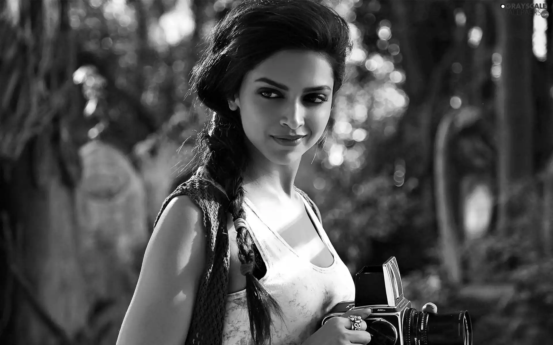 Deepika Padukone, Camera