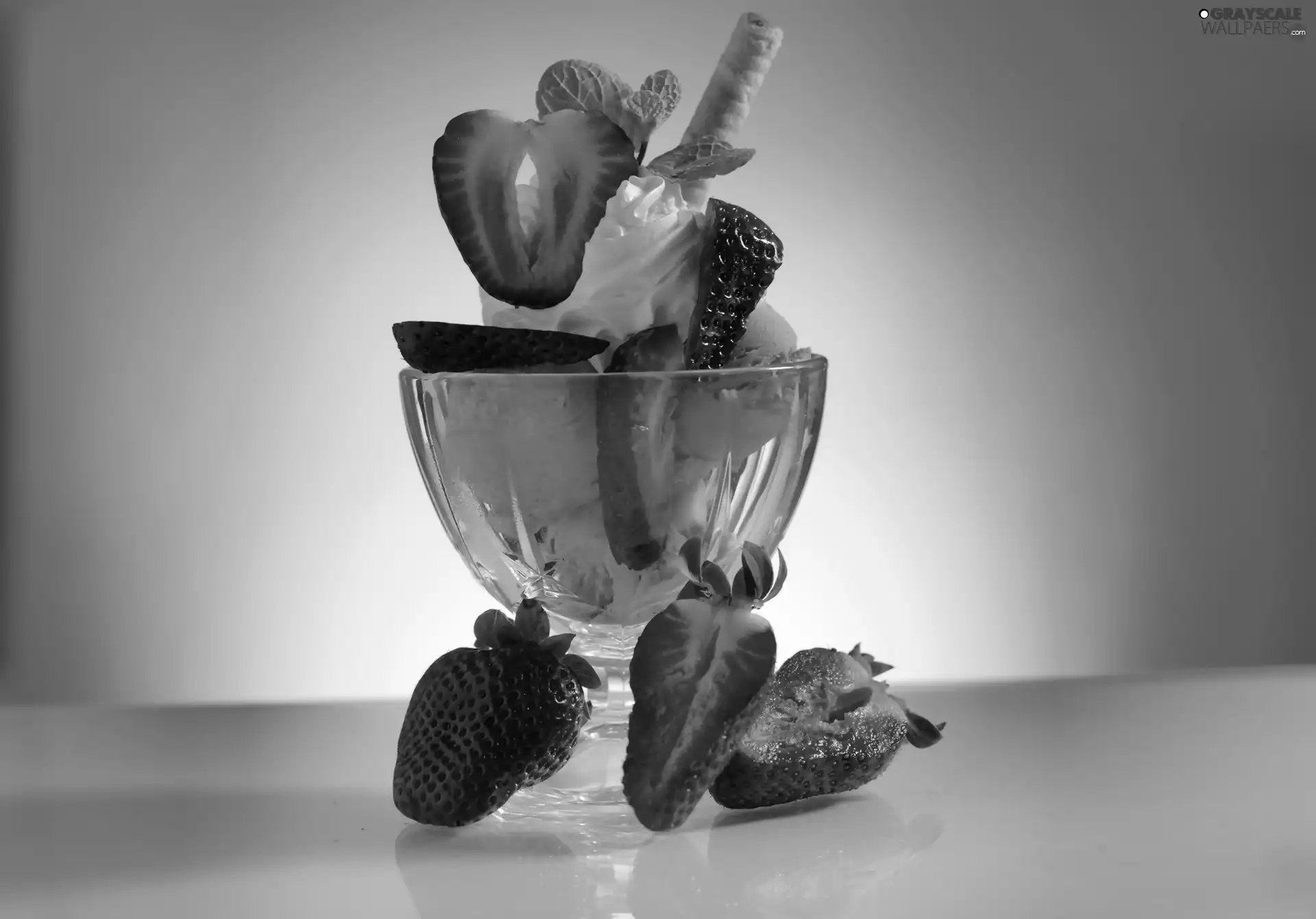 ice cream, strawberries, dessert, Bowl