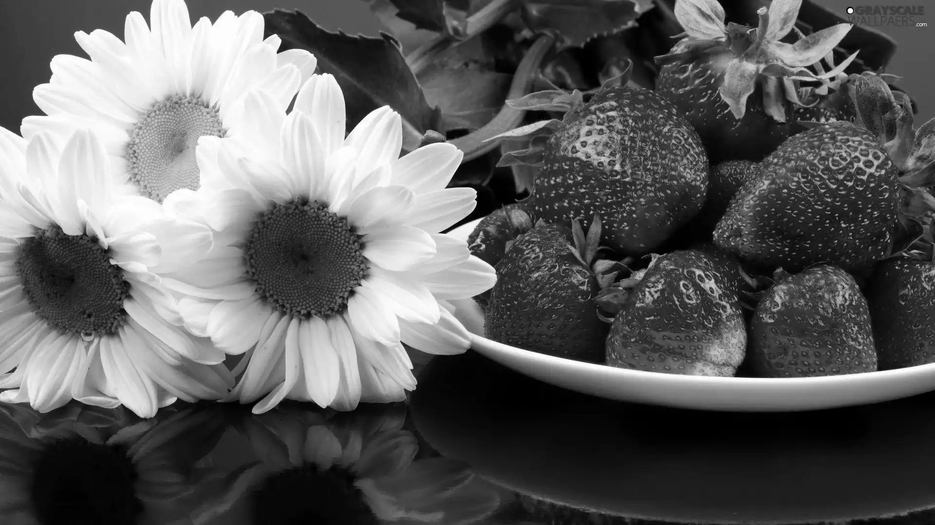 strawberries, Flowers