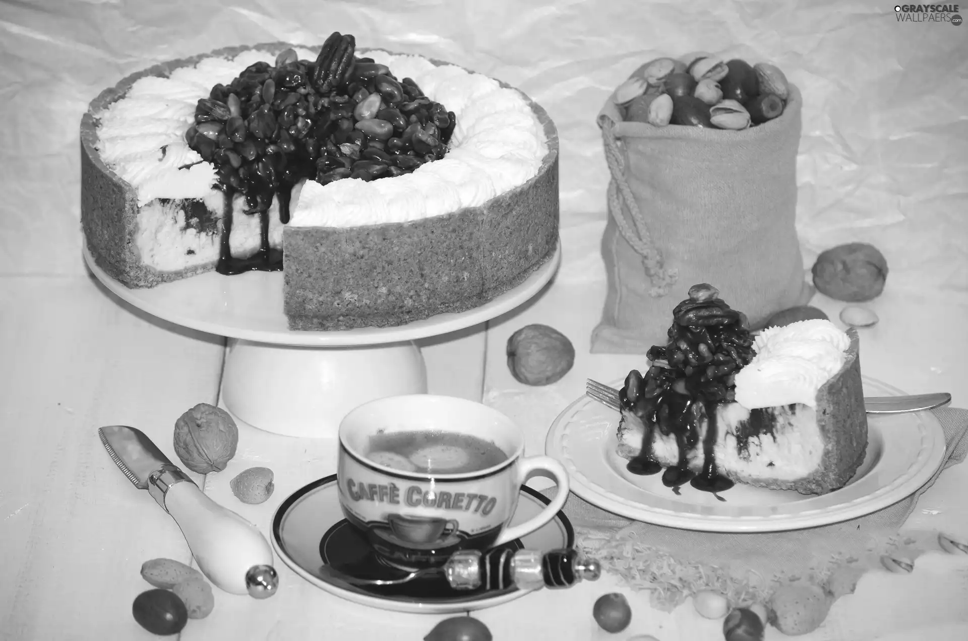 cakes, facial flushing