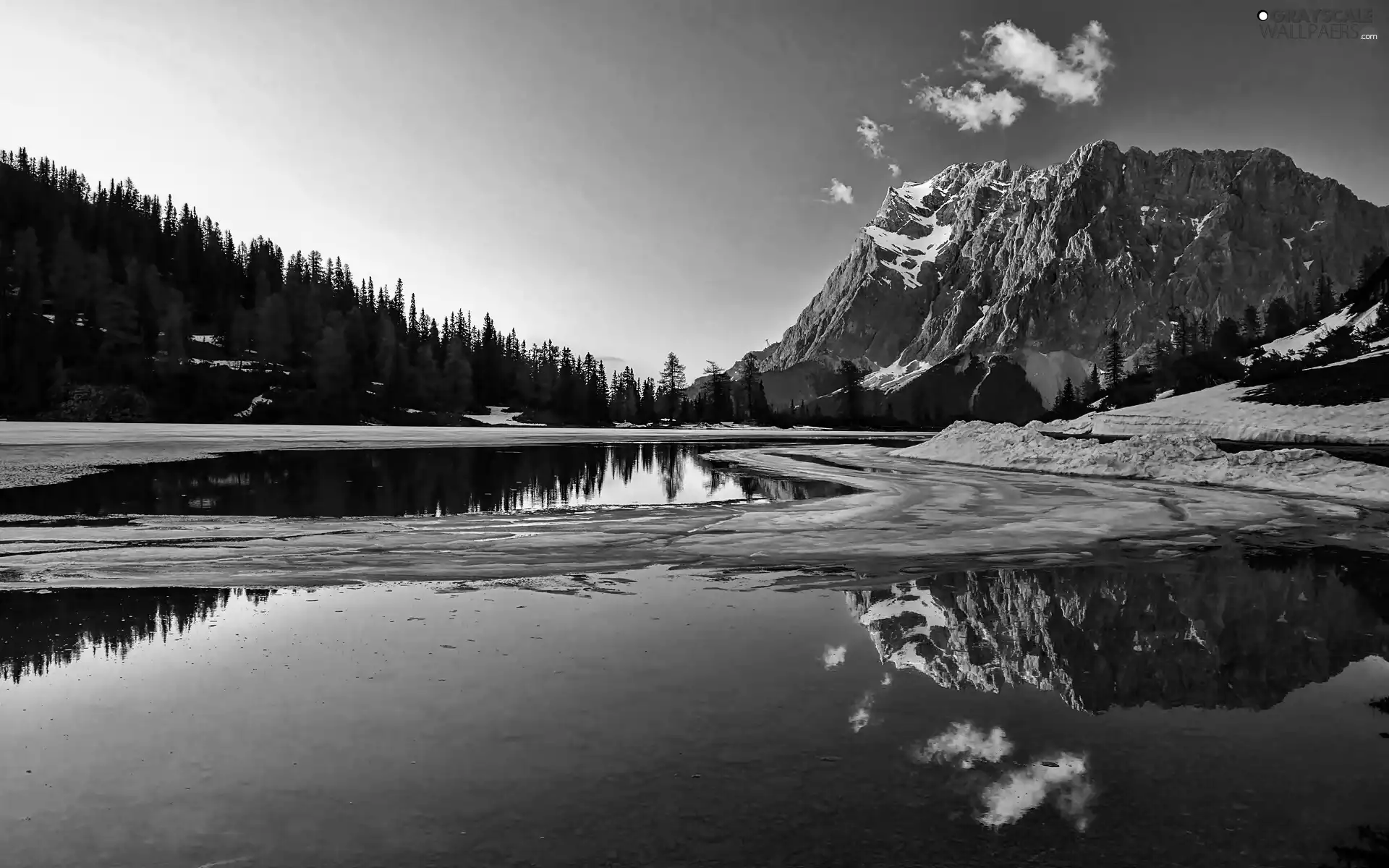 sun, Mountains, lake, luminosity, Przebijające, winter, forest, reflection, flash, ligh