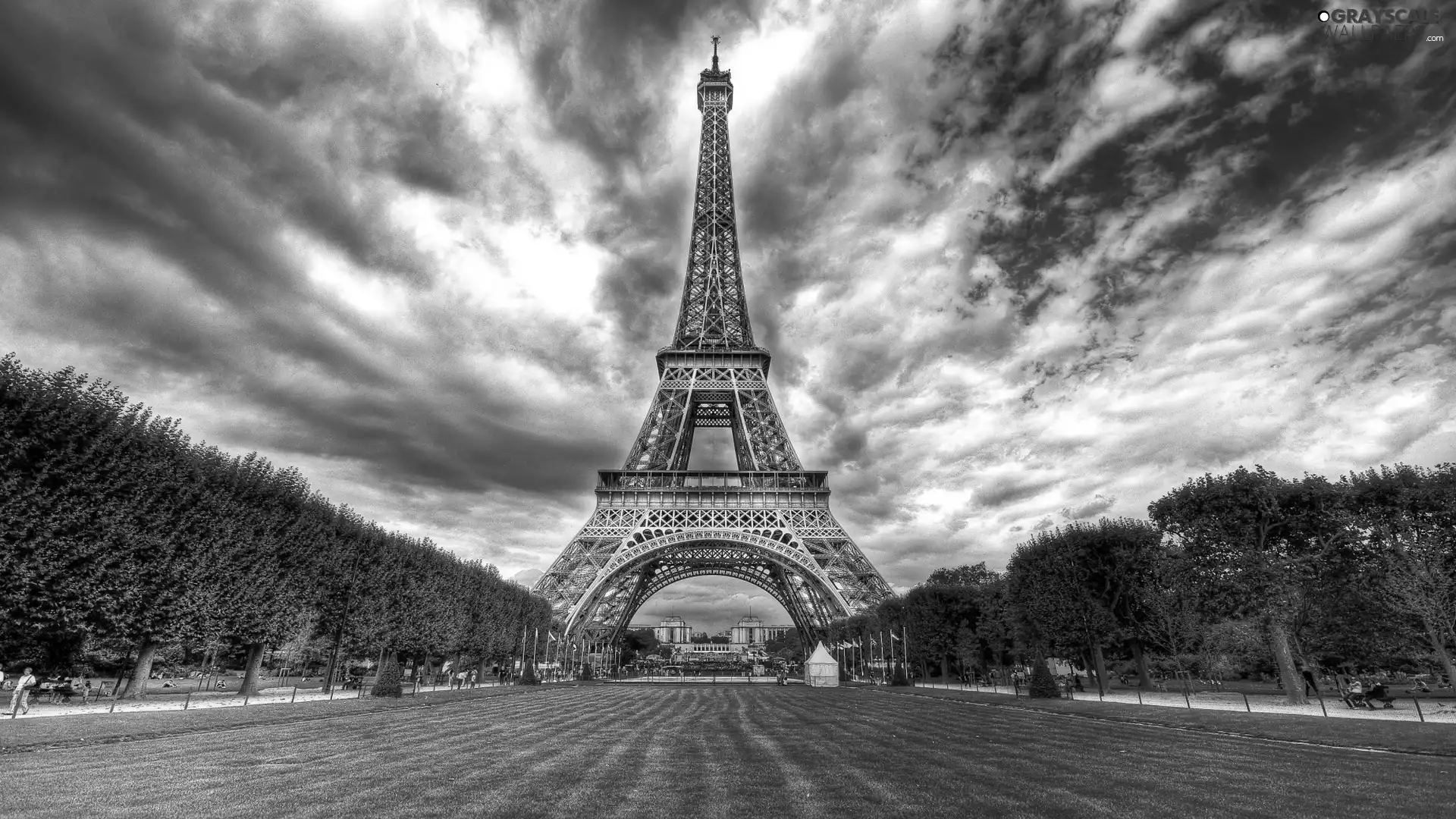 Eiffla Tower, Paris, France, clouds