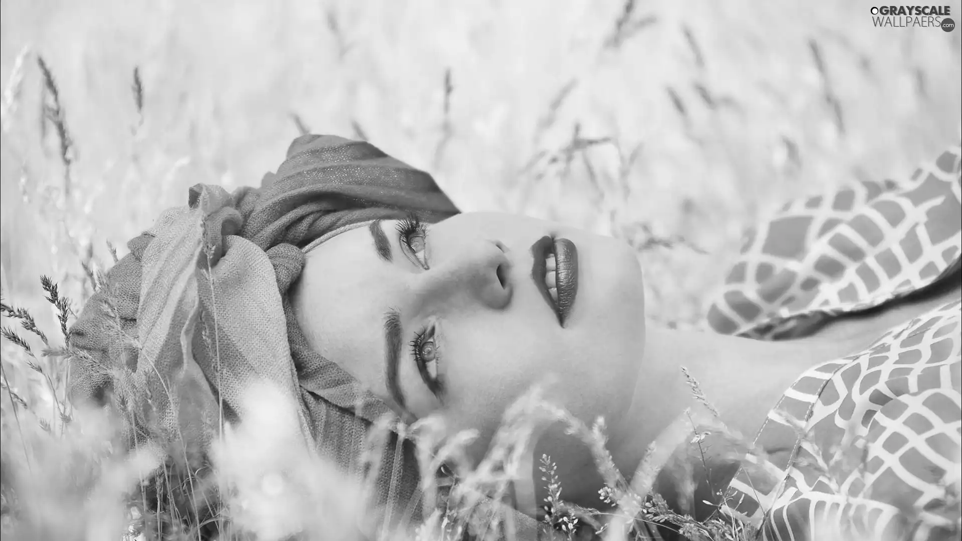 grass, girl, turban