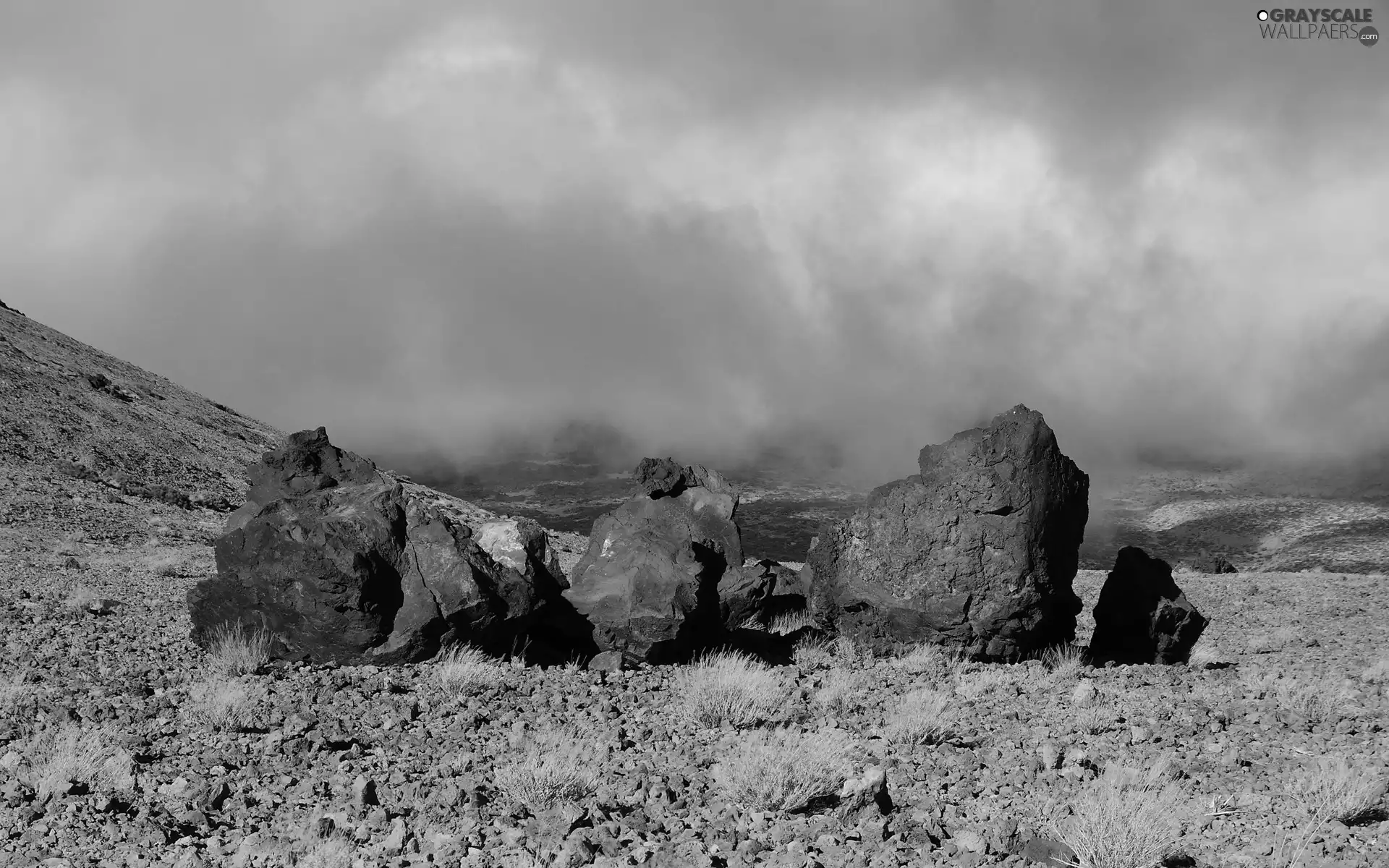 gravel, clouds, Clumps, grass, rocks