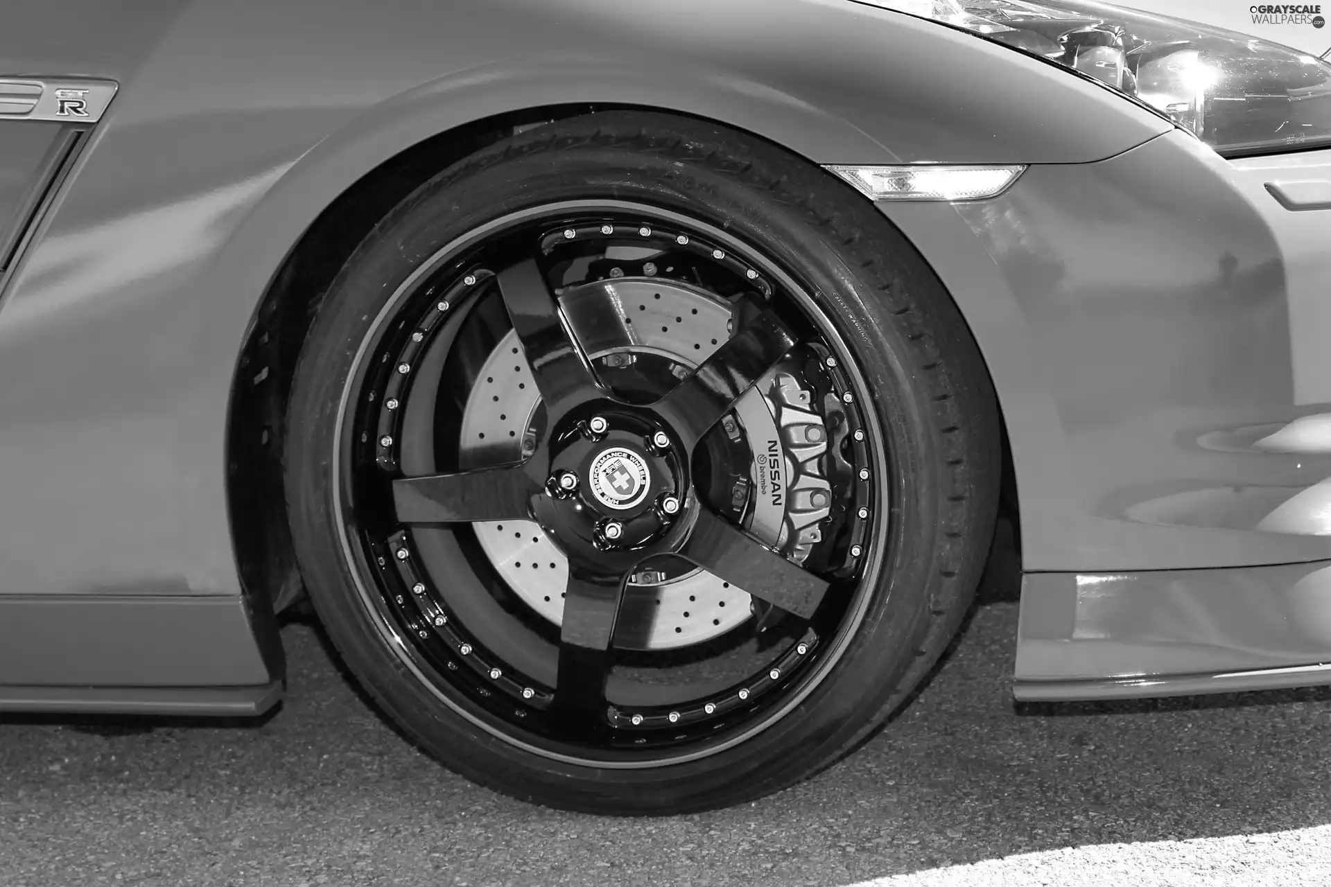 Brembo, Nissan GT-R Konigseder, grip