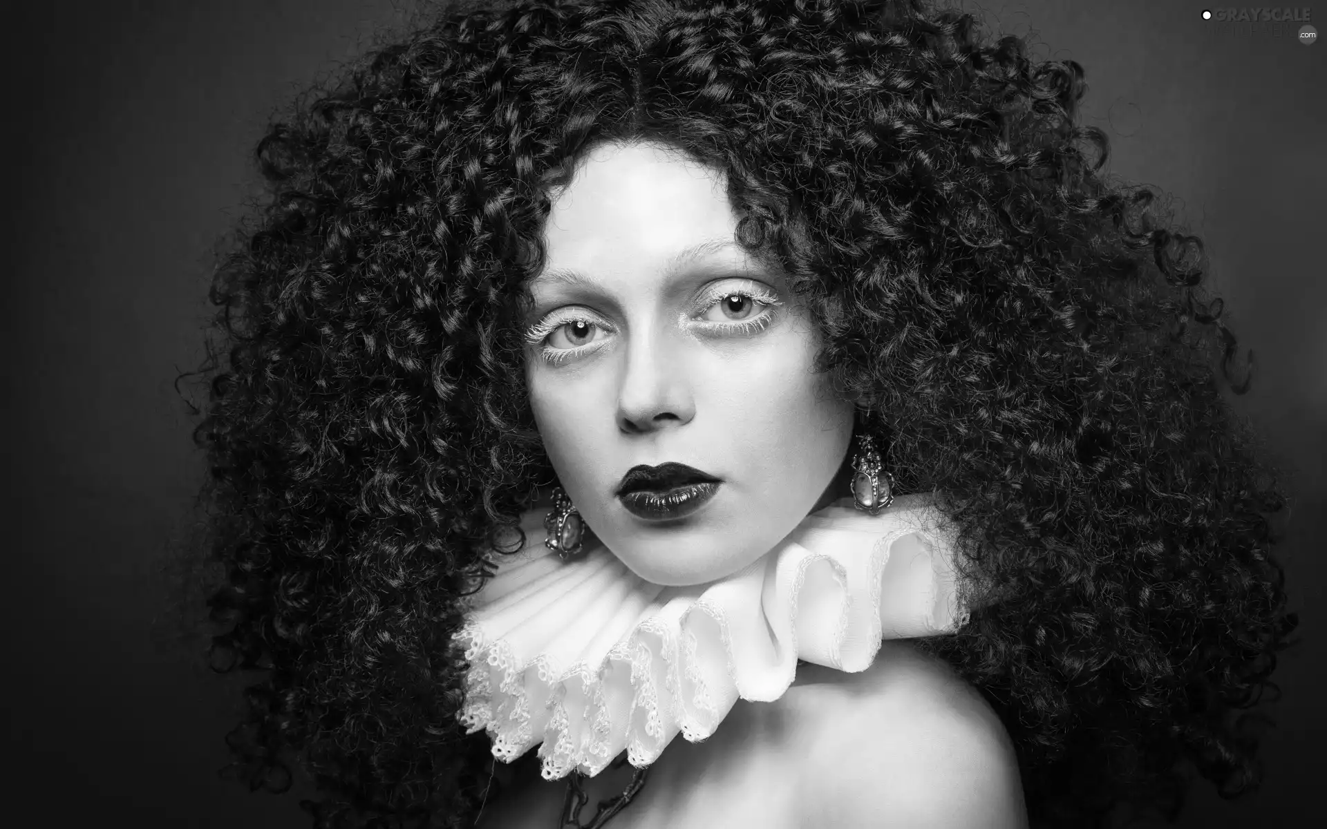 Hair, spiral, collar, ear-ring, White, claret, Women, make-up