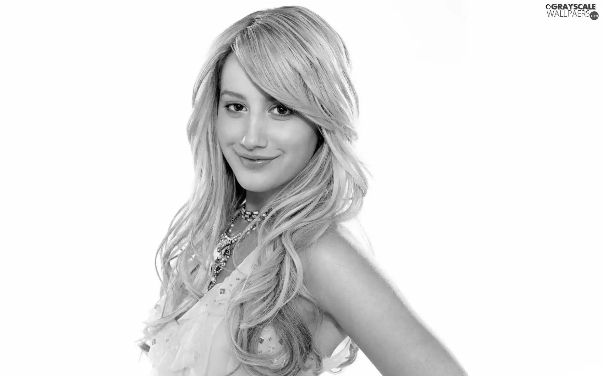 Ashley Tisdale, Blond, Hair, jewellery