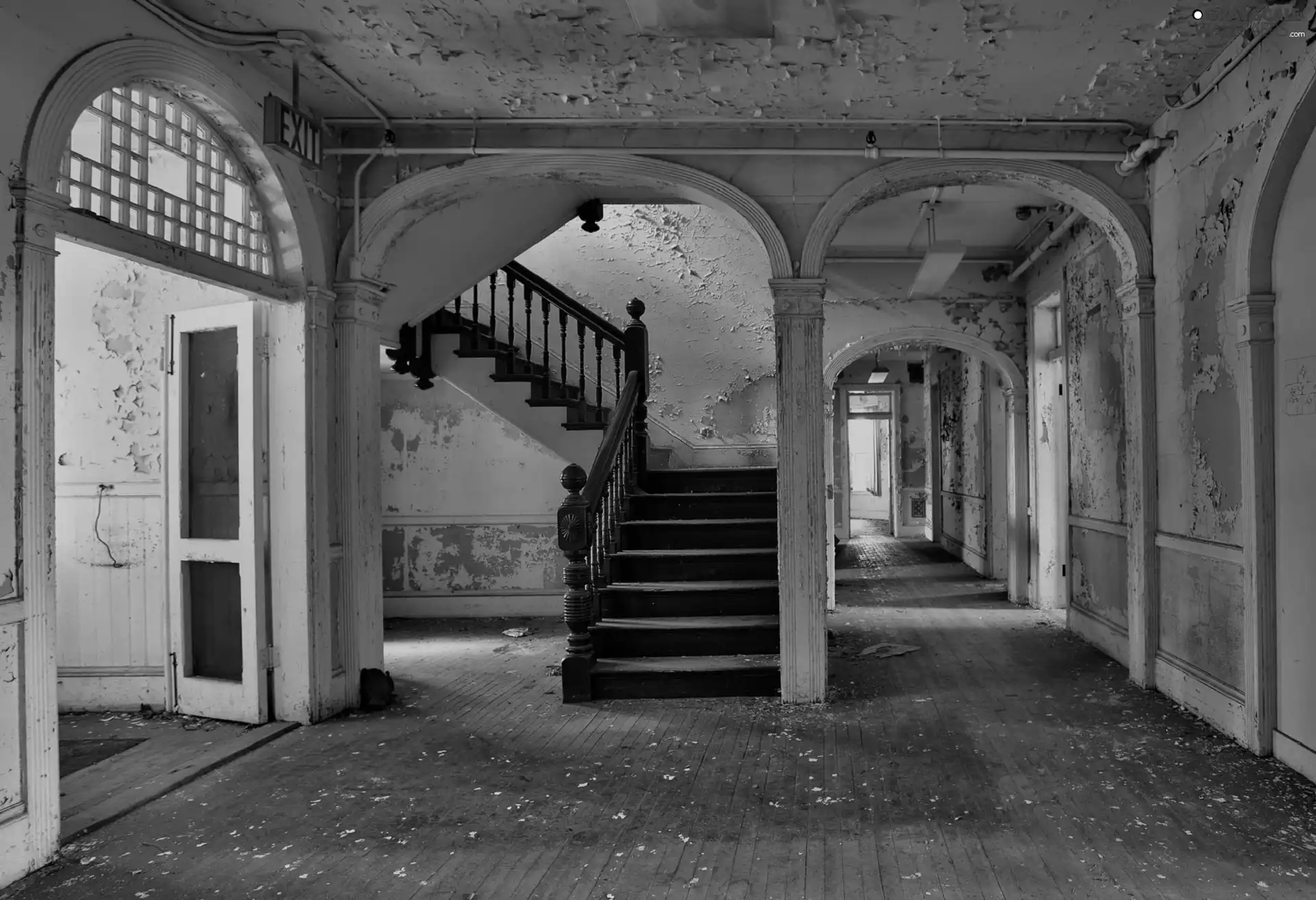 Hall, Stairs, Neglected