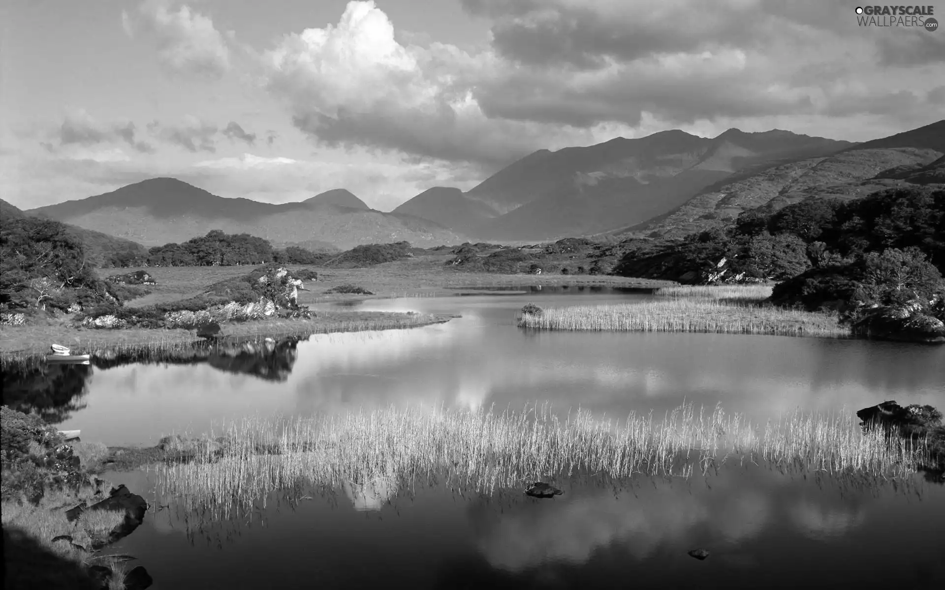 lake, The Hills