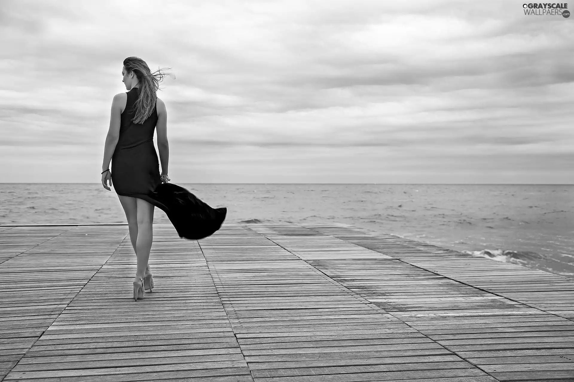 Women, sea, horizon, pier