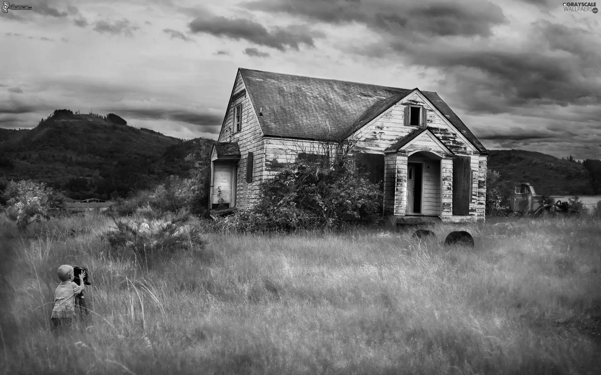 gloomy, house