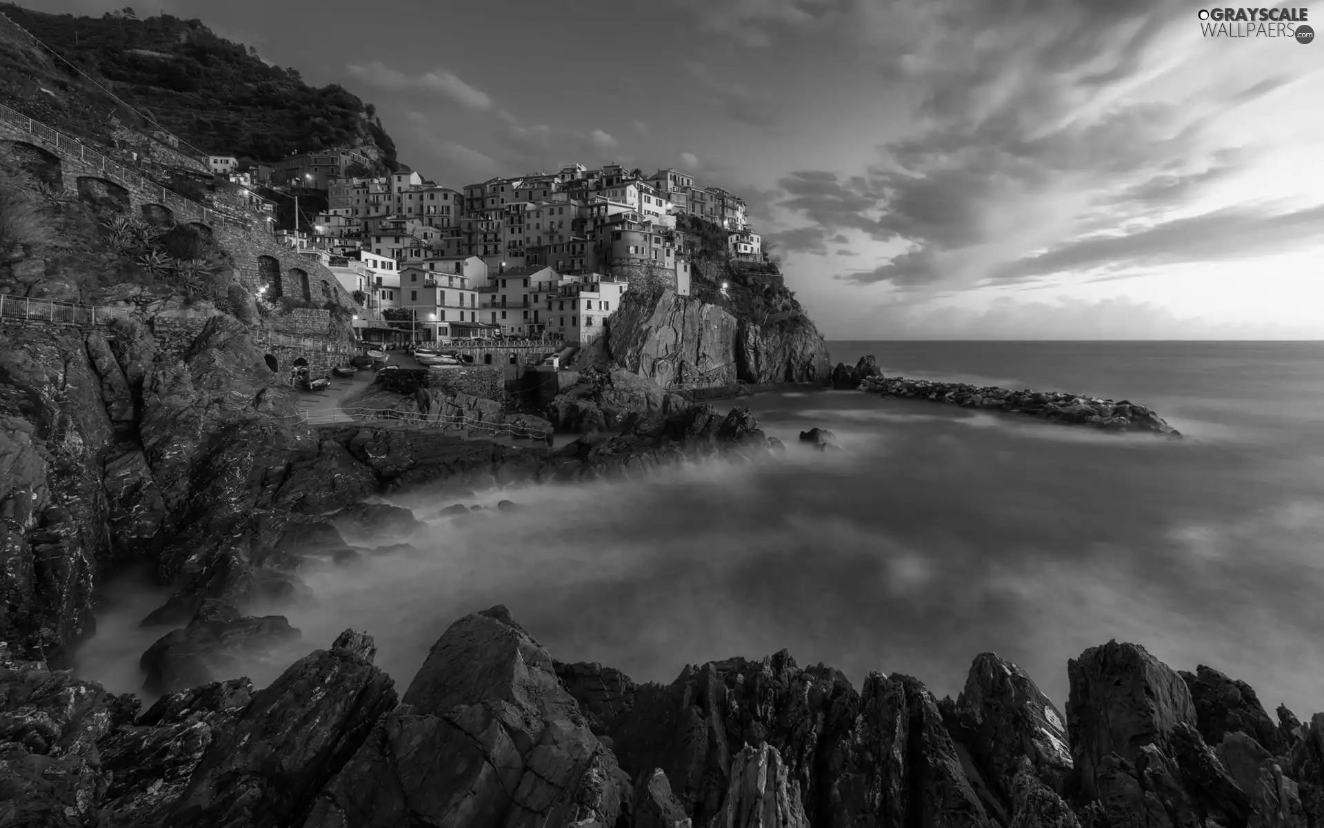 Riomaggiore Municipality, Italy, Manarola, Cinque Terre, clouds, Gulf, color, Houses, Ligurian Sea