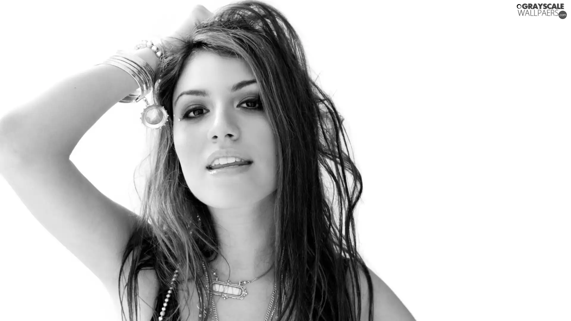 Gabriella Cilmi, Women, jewellery, Beauty