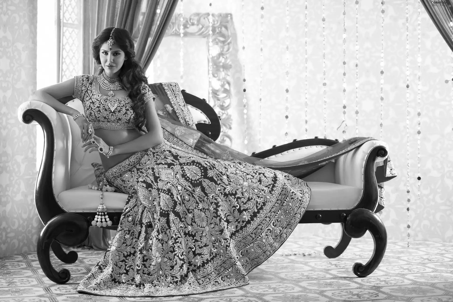Women, Sari, jewellery, costume