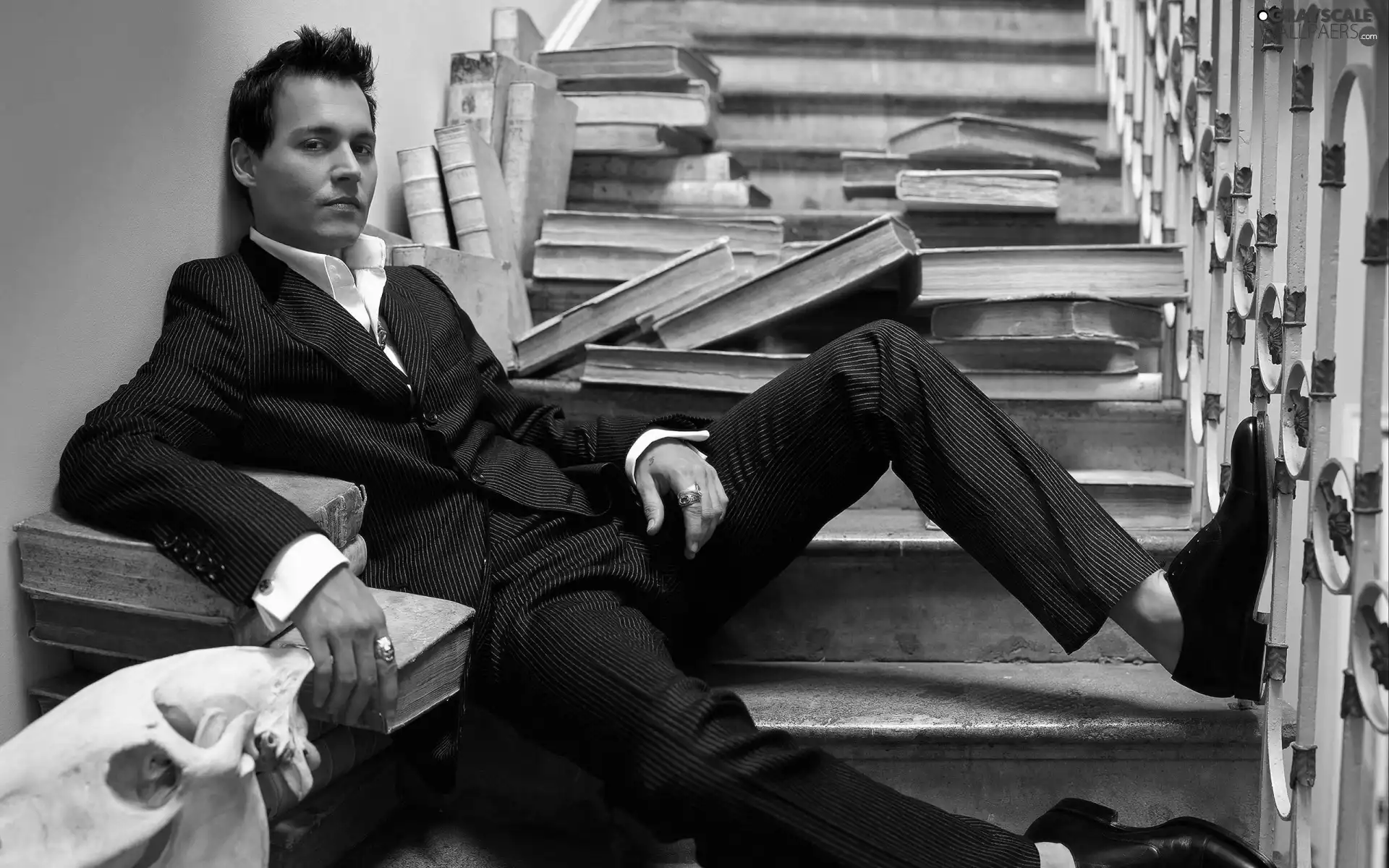 Johnny Depp, Stairs