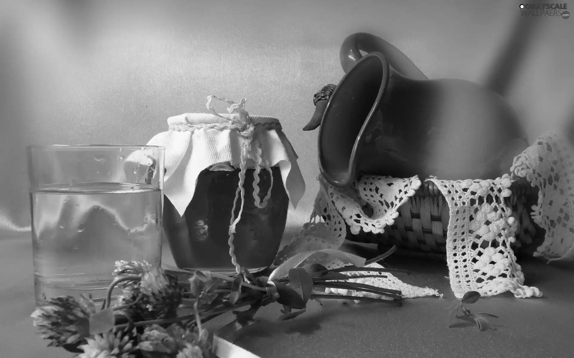 dishes, trefoil, lace, honey
