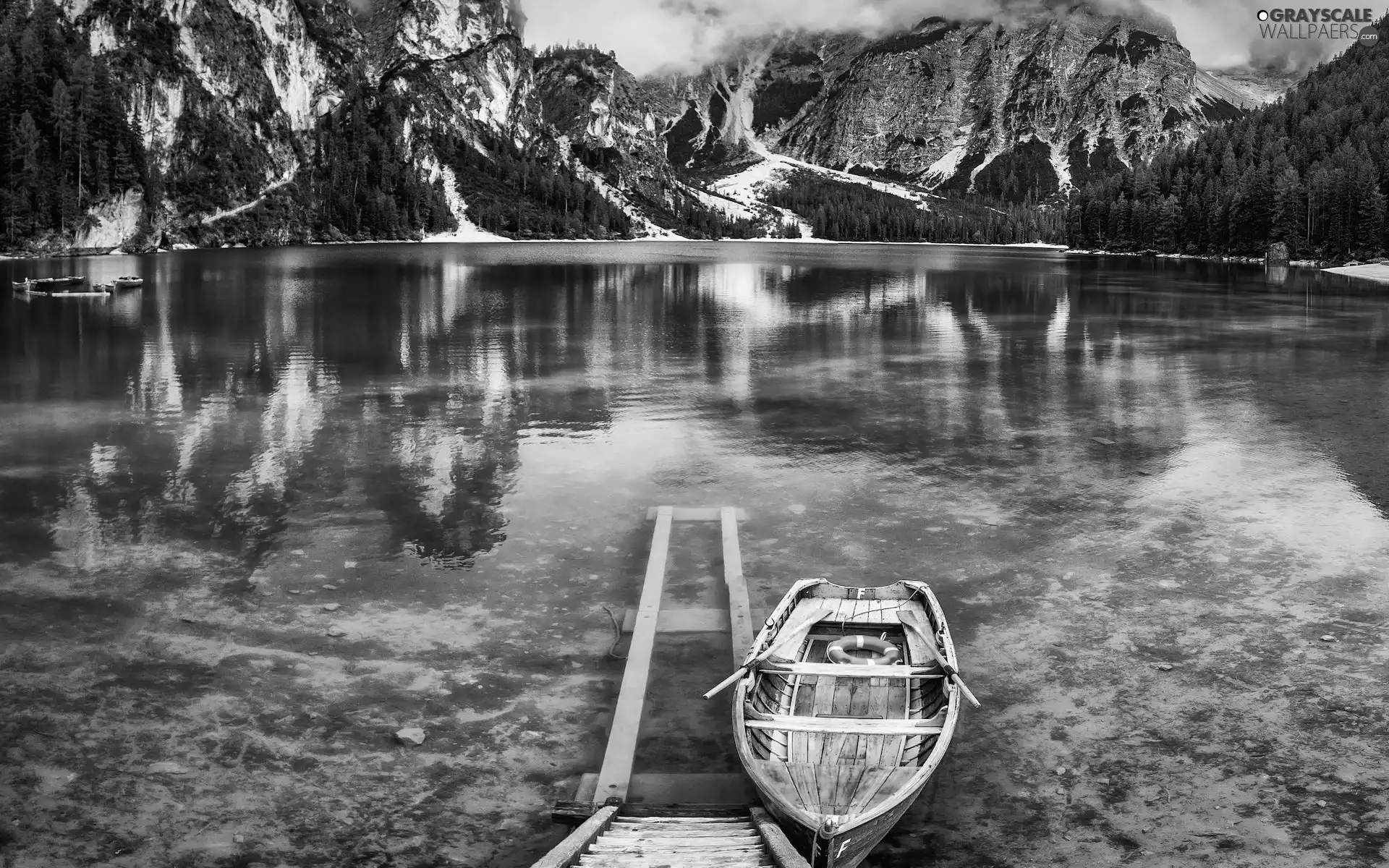 lake, Pragser Wildsee, Italy, Platform, Fog, Dolomites, Mountains, Boats