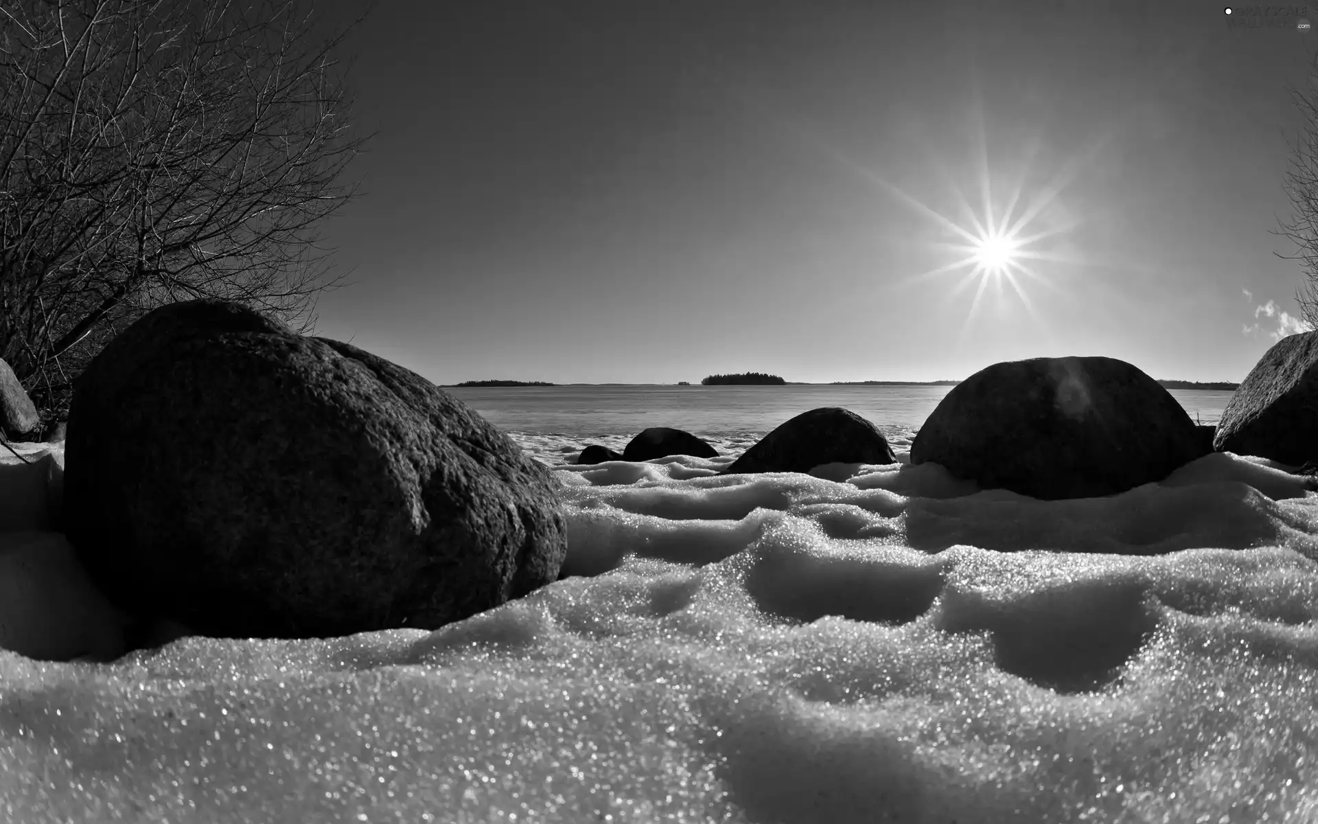 Stones, rays of the Sun, frozen, lake, winter