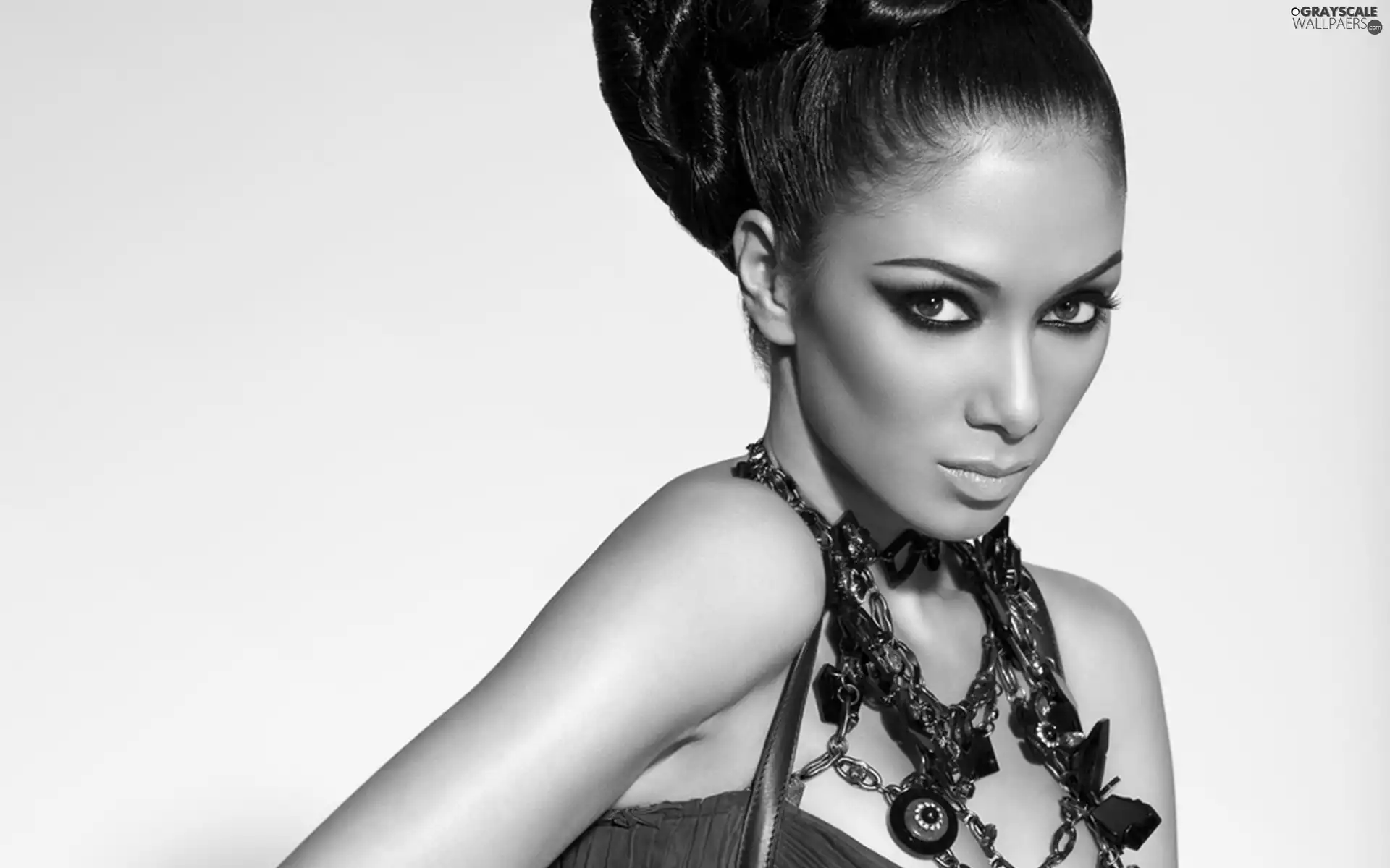 The look, Nicole Scherzinger, make-up