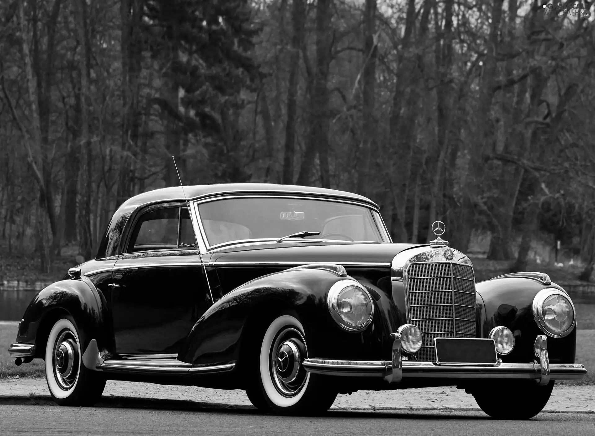 Black, Mercedes Benz 300S