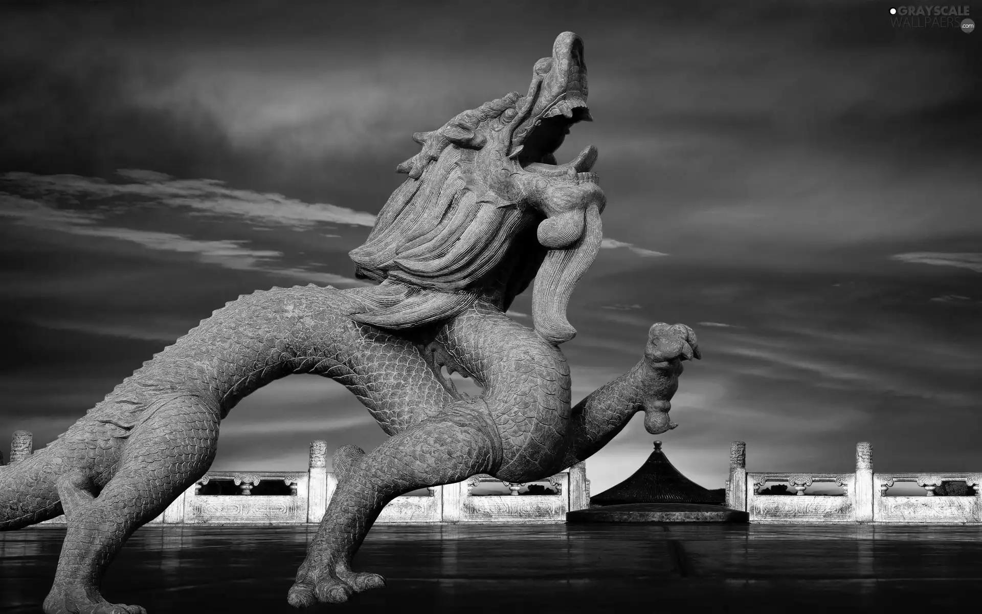 Monument, China, Dragon