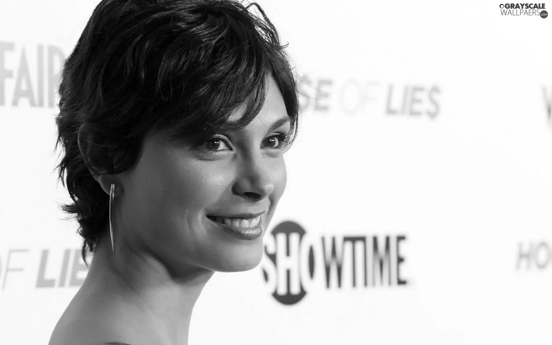 face, smiling, Morena Baccarin