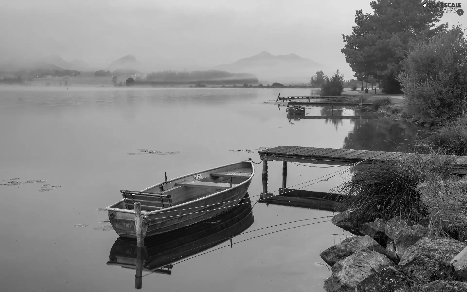 Fog, Mountains, boats, Platforms, lake