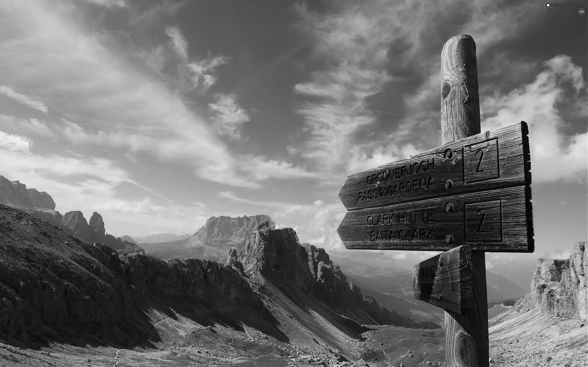 sign-post, clouds, Mountains