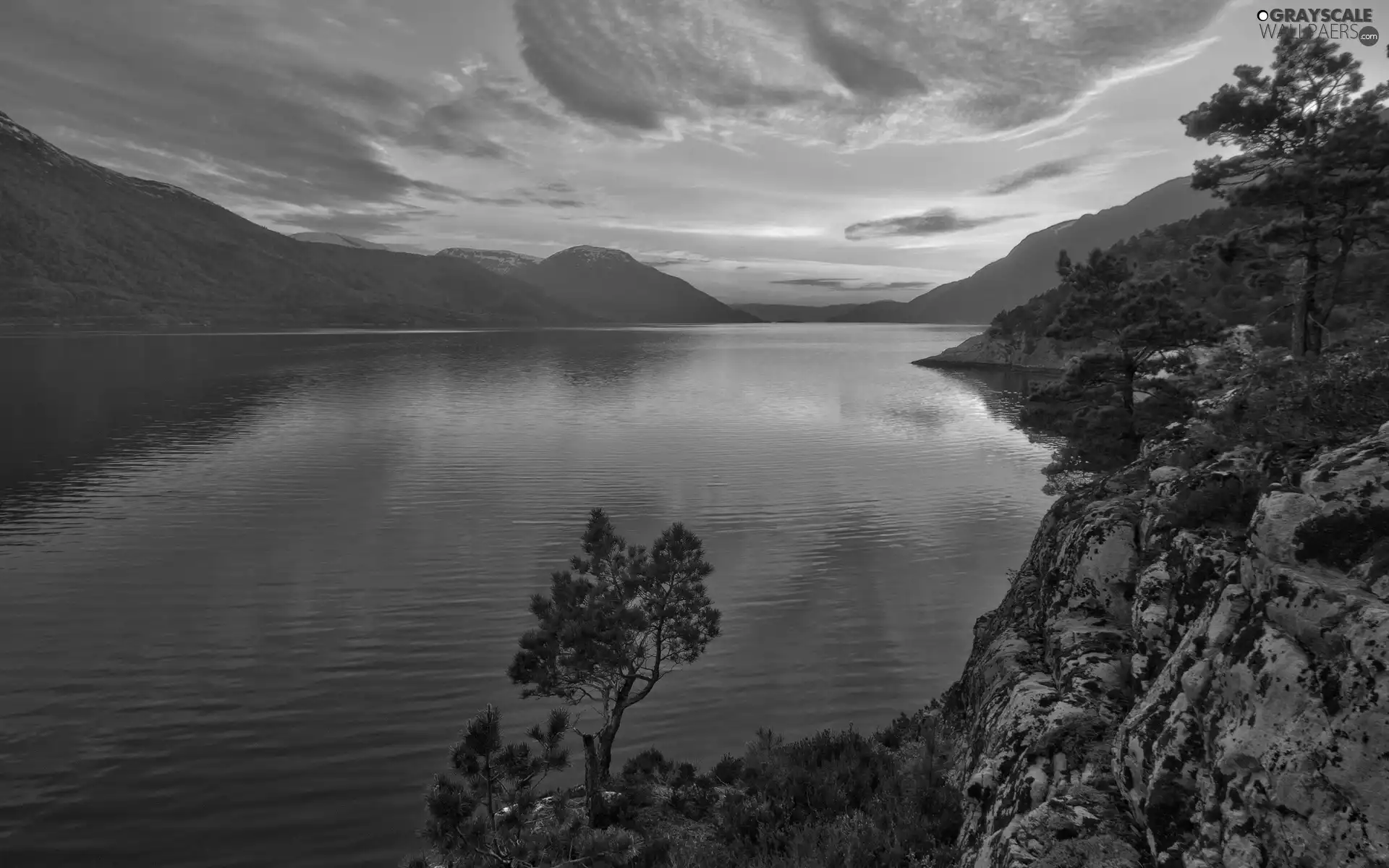 Great Sunsets, lake, Mountains