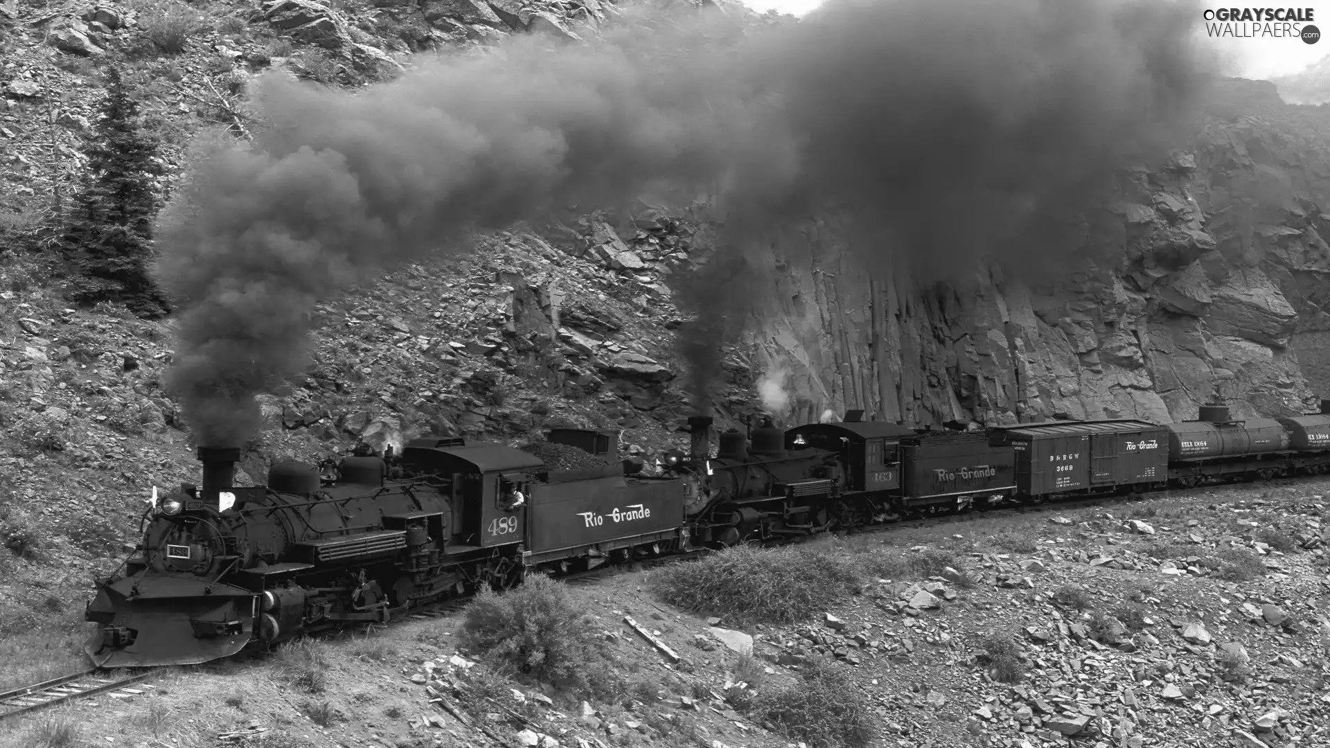 Mountains, Train, warehouse