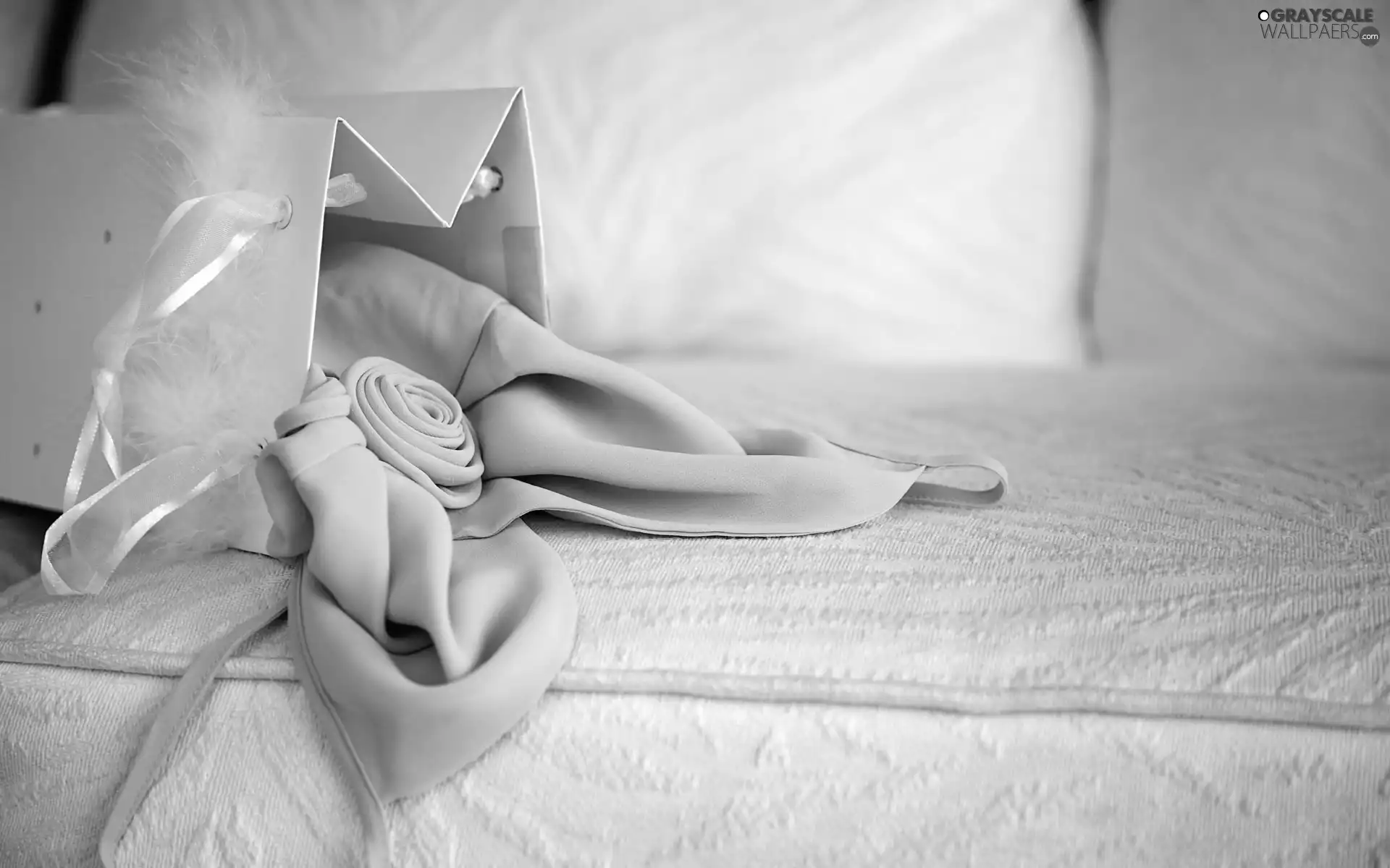 White Bed, Shirt, nigh, Present