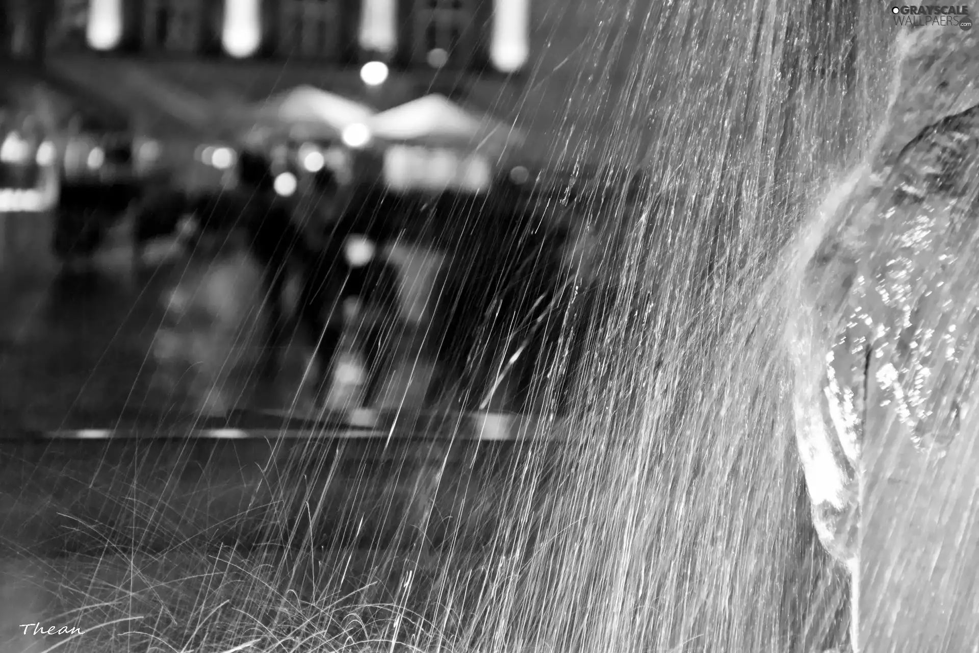 Night, water, fountain