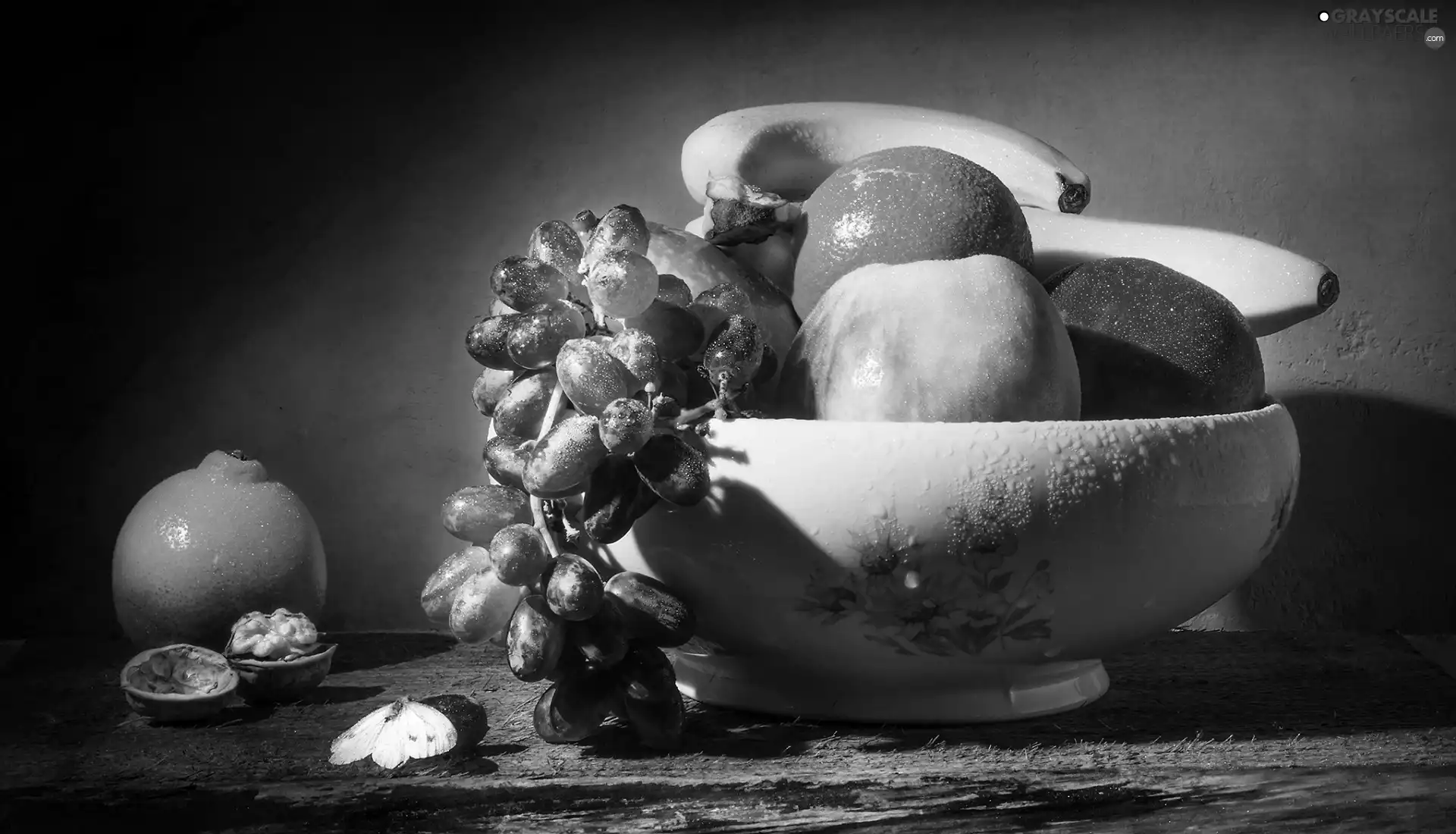 Grapes, bananas, butterfly, apples, Walnut, Fruits, bowl, orange