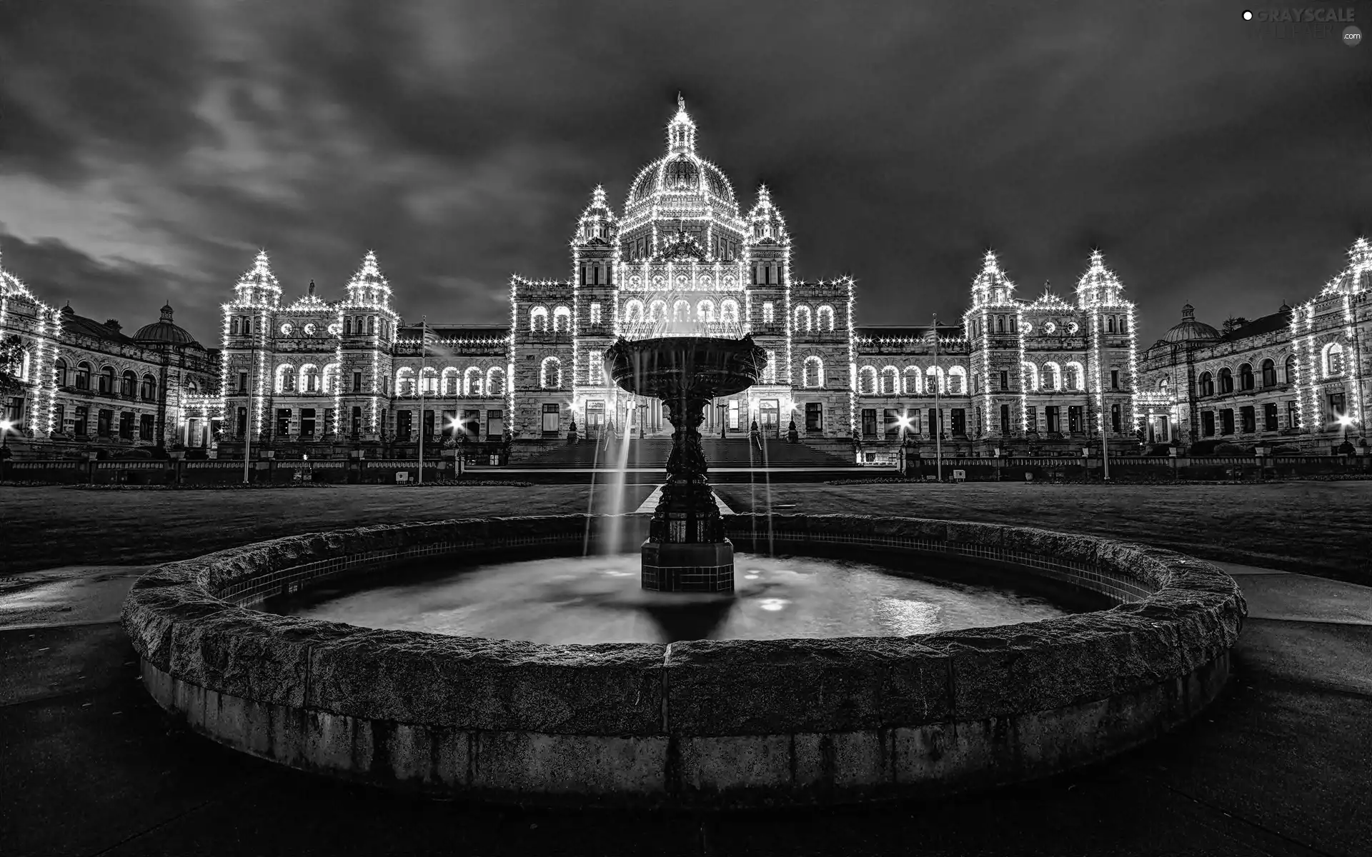 Night, Floodlit, palace, fountain