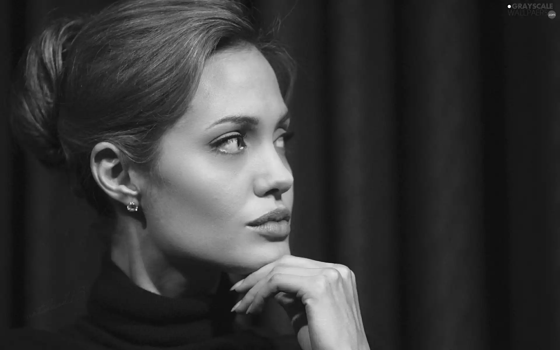 Hair, Angelina Jolie, pinned