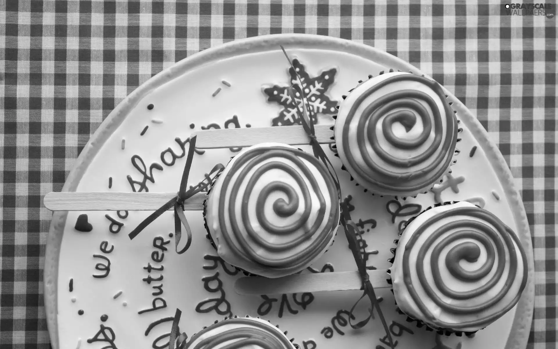 plate, Three, lollipops