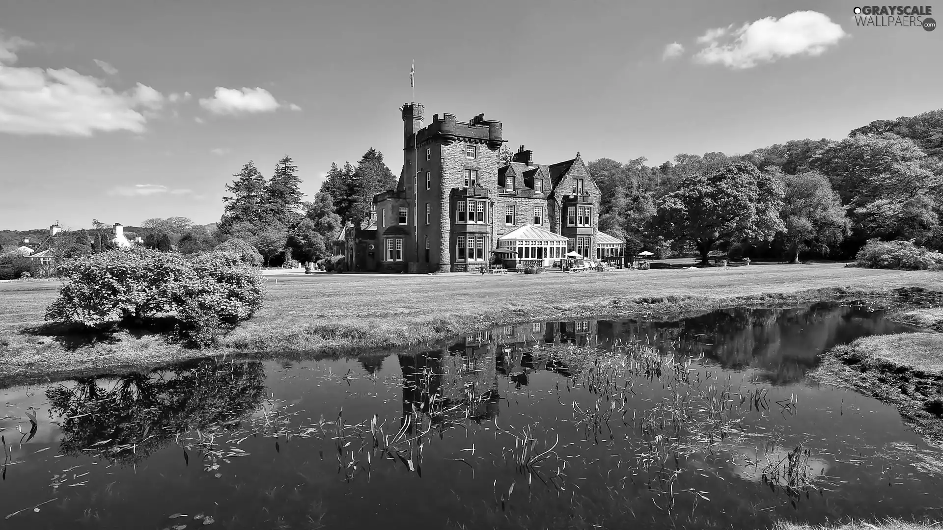 Scotland, Castle, Pond - car