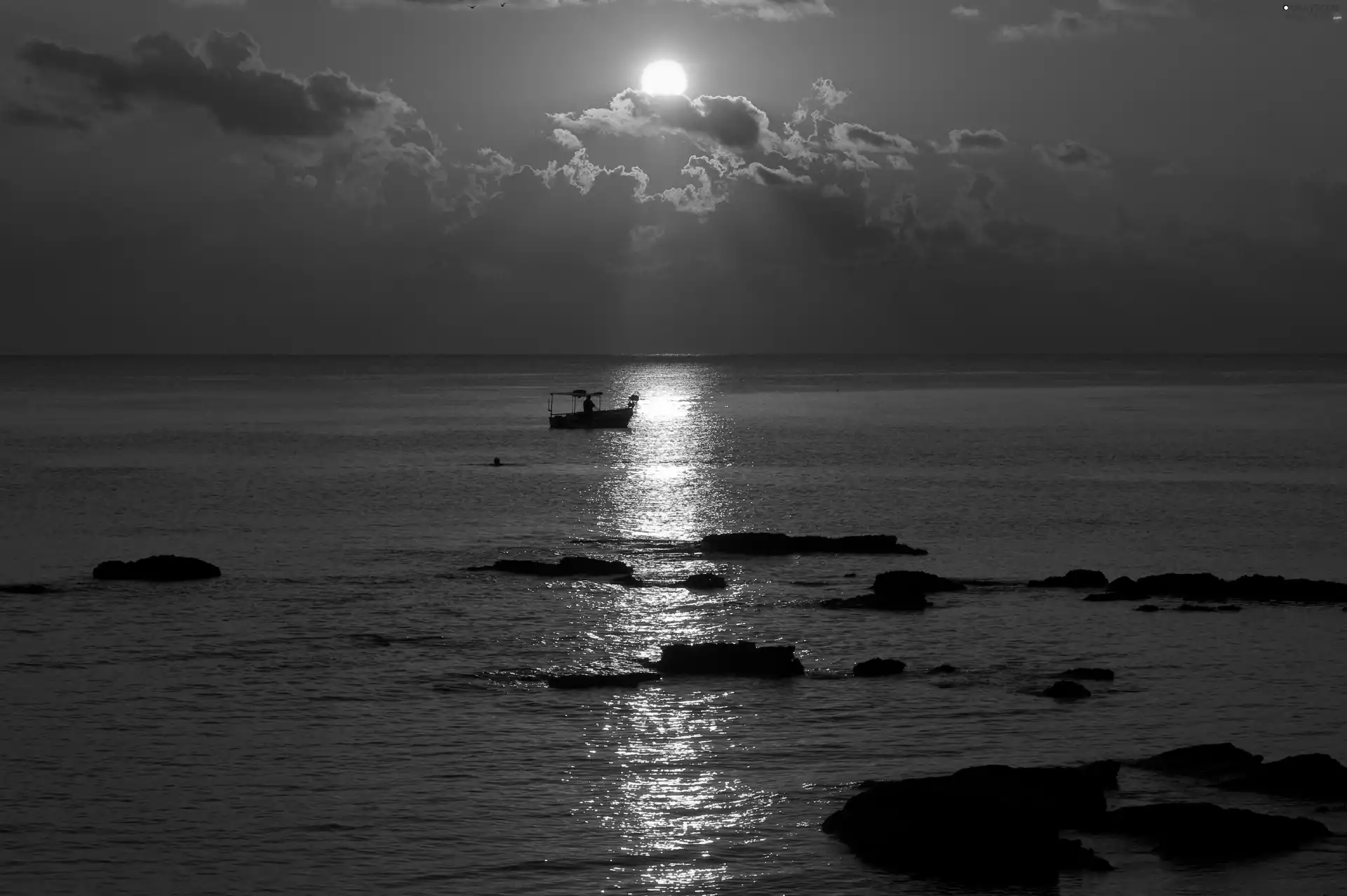 reflection, Boat, clouds, sun, sea
