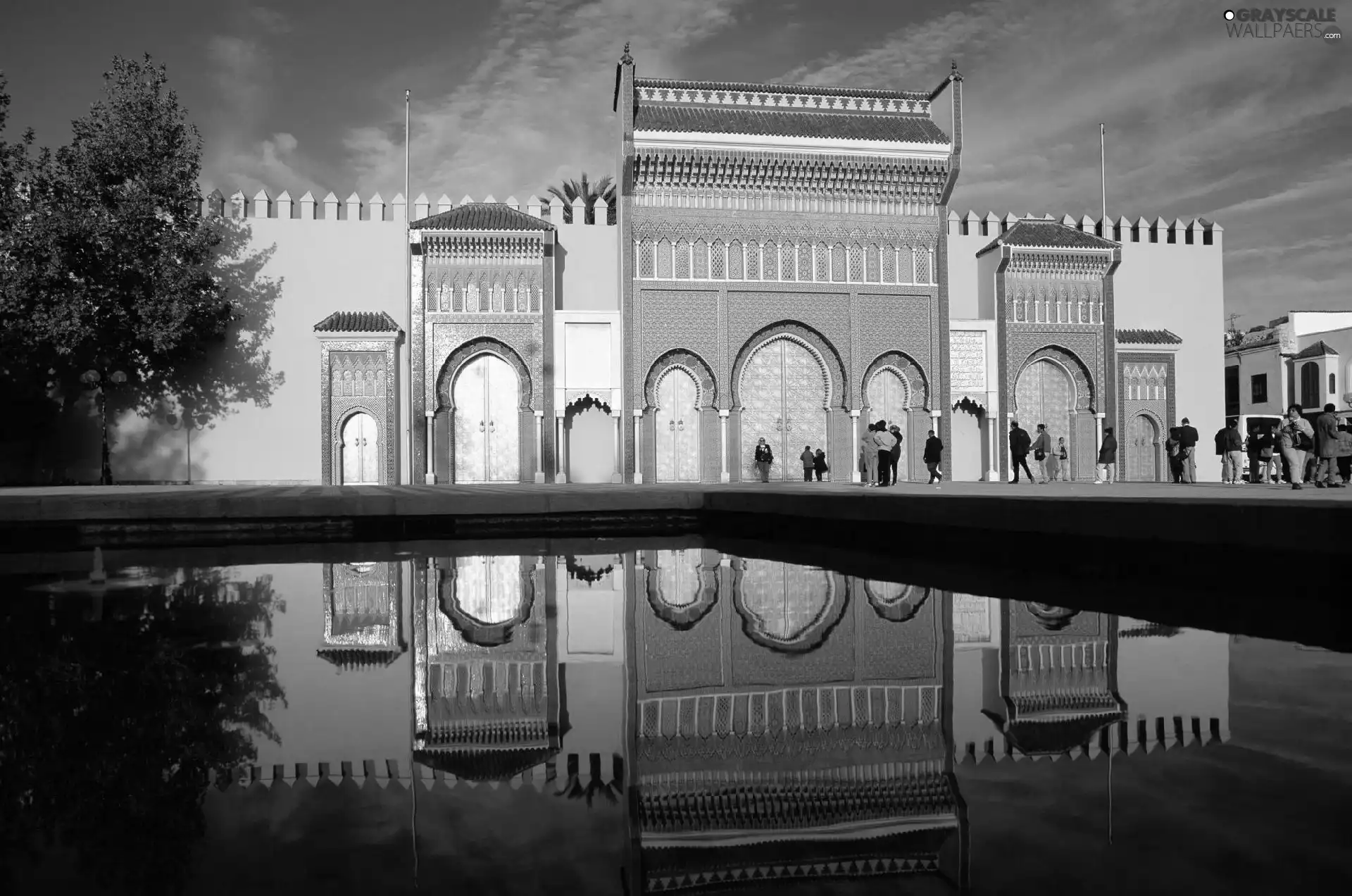 reflection, palace, fountain