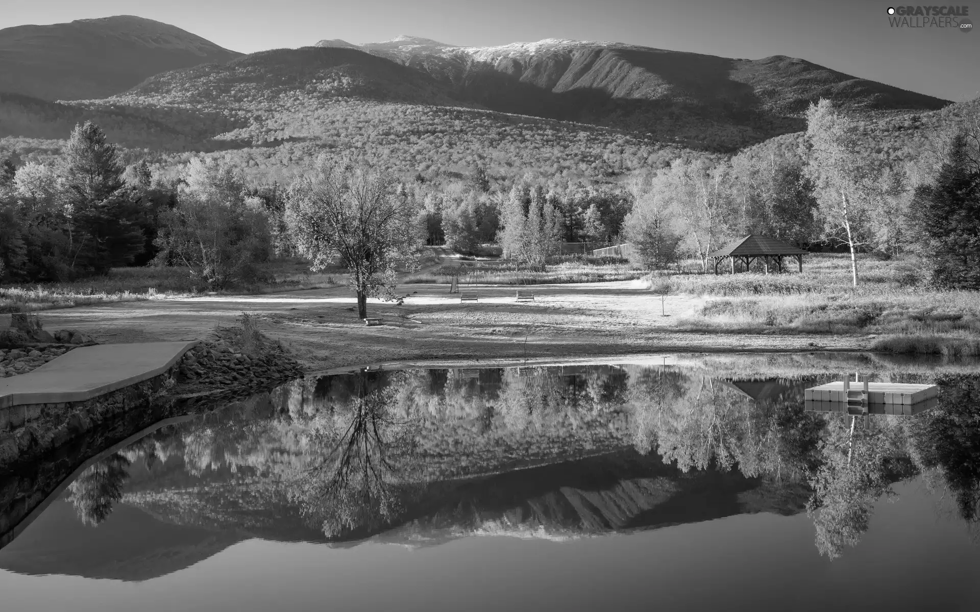 viewes, forest, Pond - car, trees, Mountains, autumn, reflection