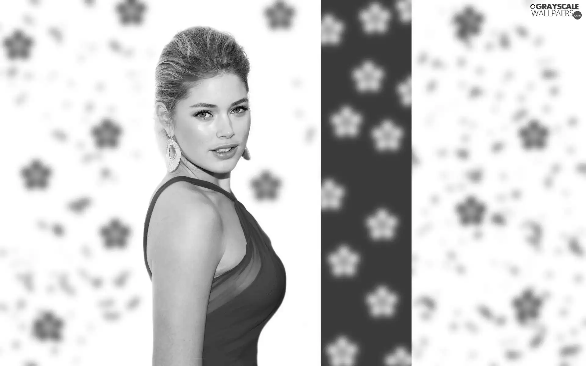 Doutzen Kroes, dress, ear-ring, red hot