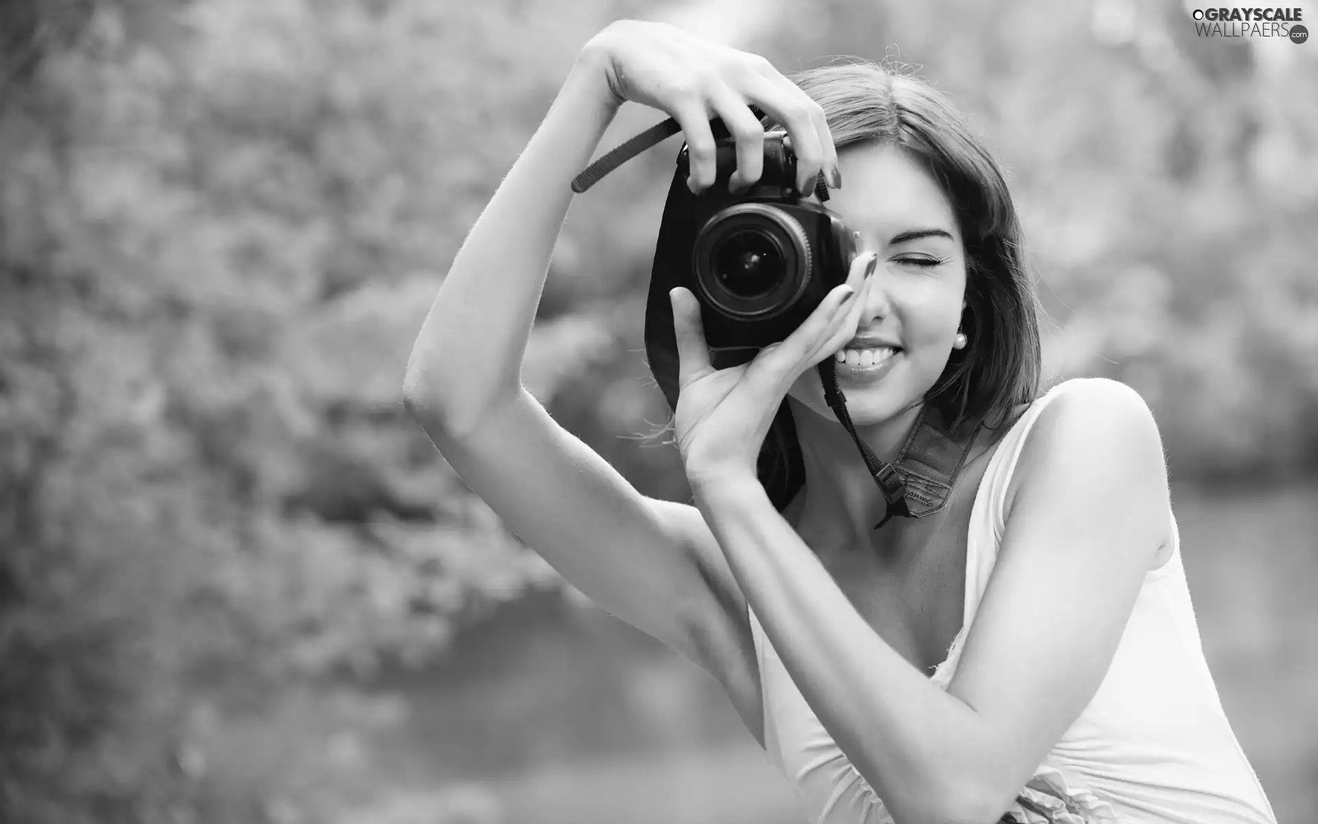 River, Park, girl, Camera, smiling