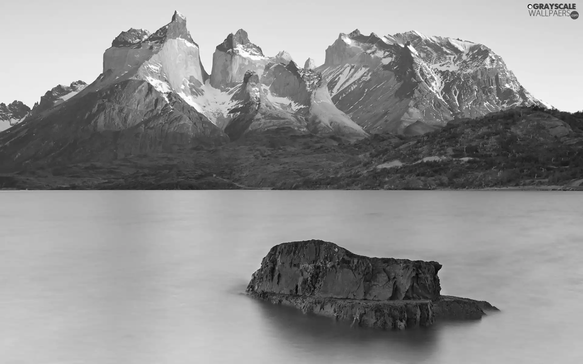 Torres del Paine National Park, lake, Torres del Paine, Mountains, edifice, Patagonia, Chile, Cordillera