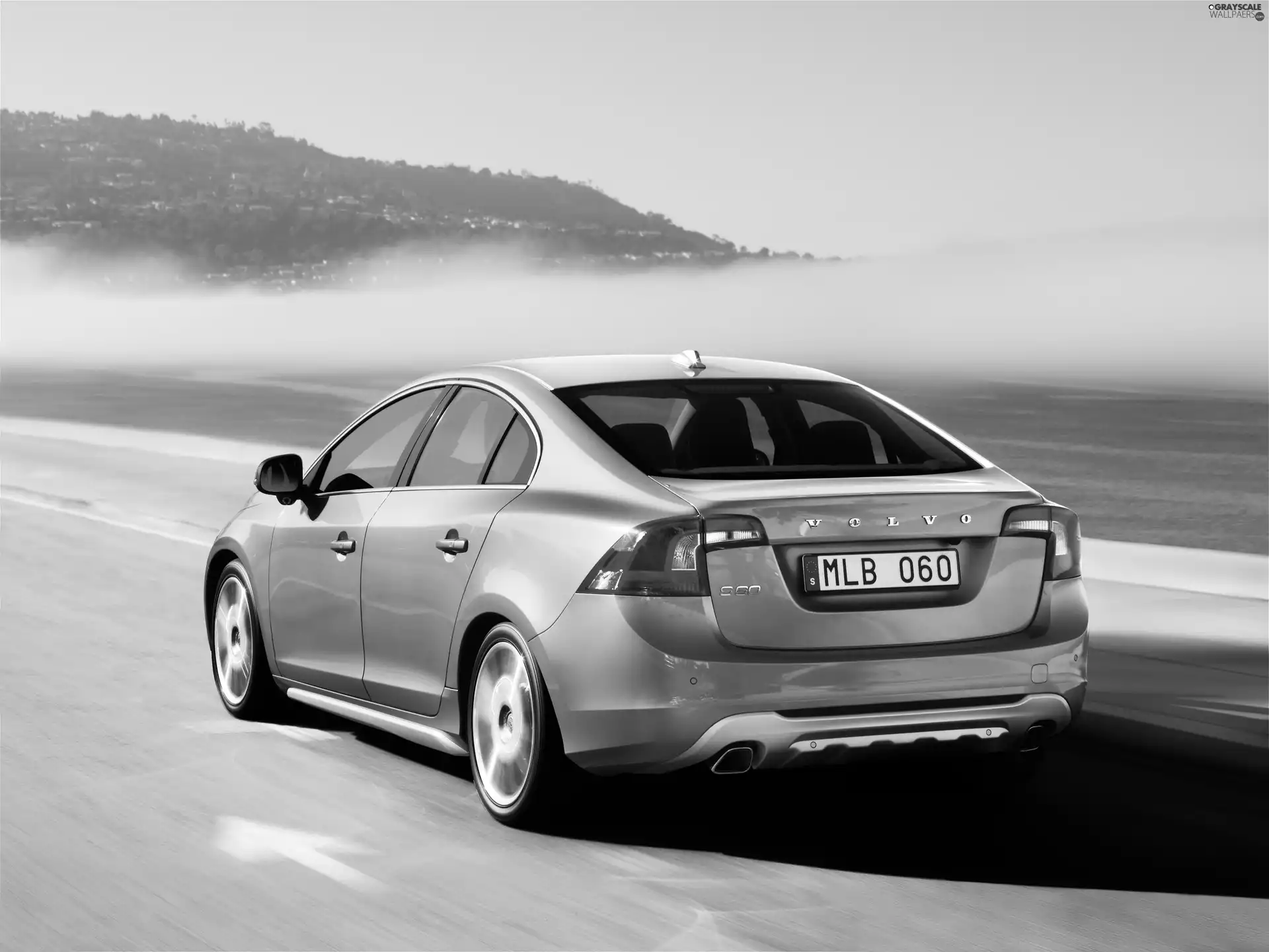Orange, Volvo S60