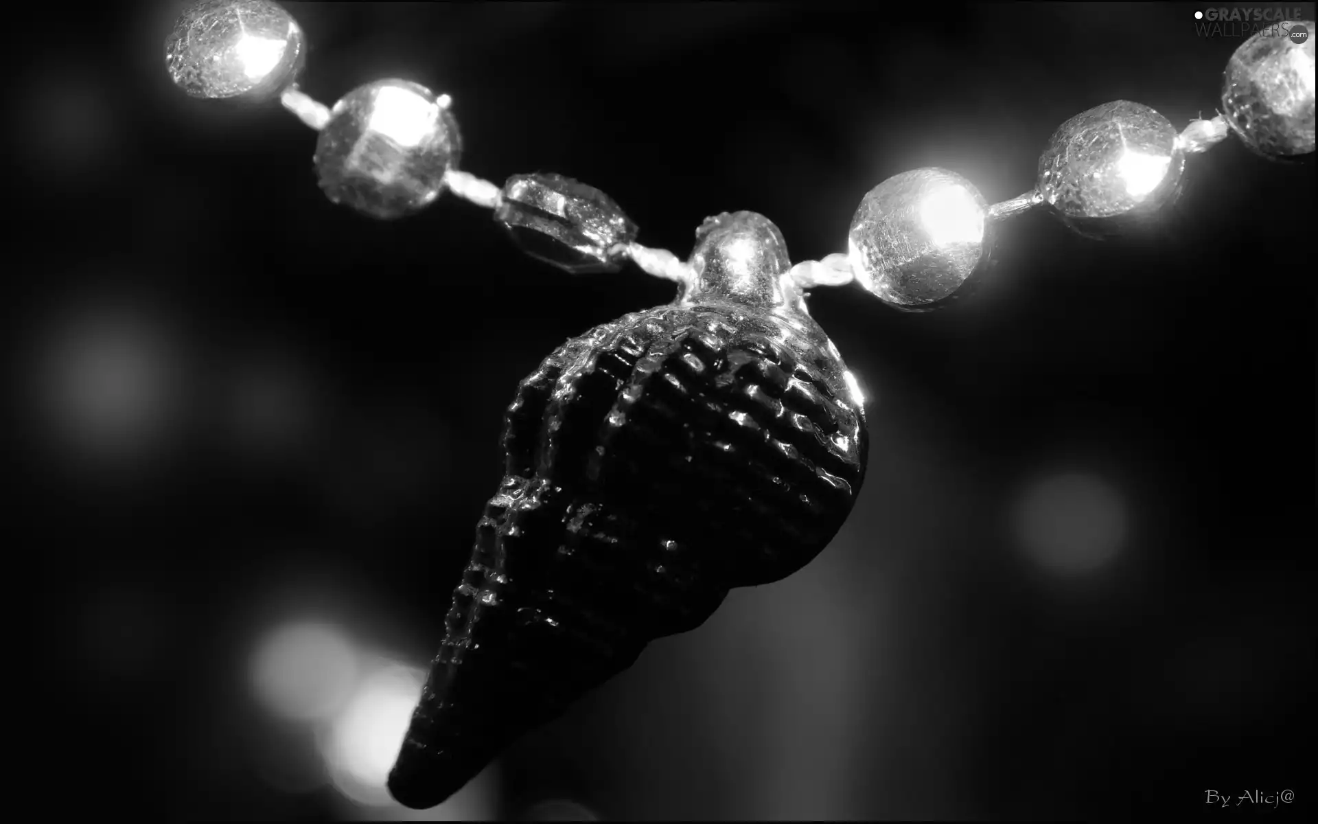 beads, Toyota Silver, shell